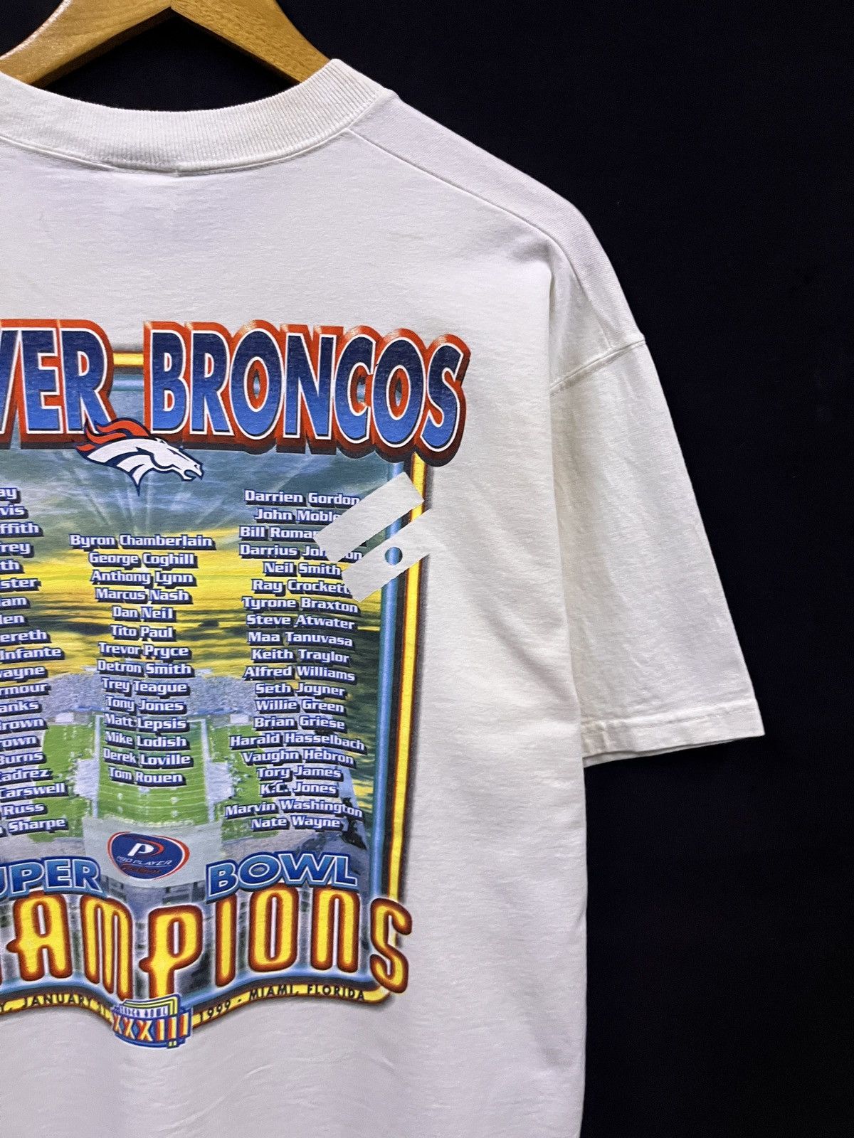 MLB VINTAGE 1999 PRO PLAYER DENVER BRONCOS TSHIRT Size US L / EU 52-54 / 3 - 8 Thumbnail