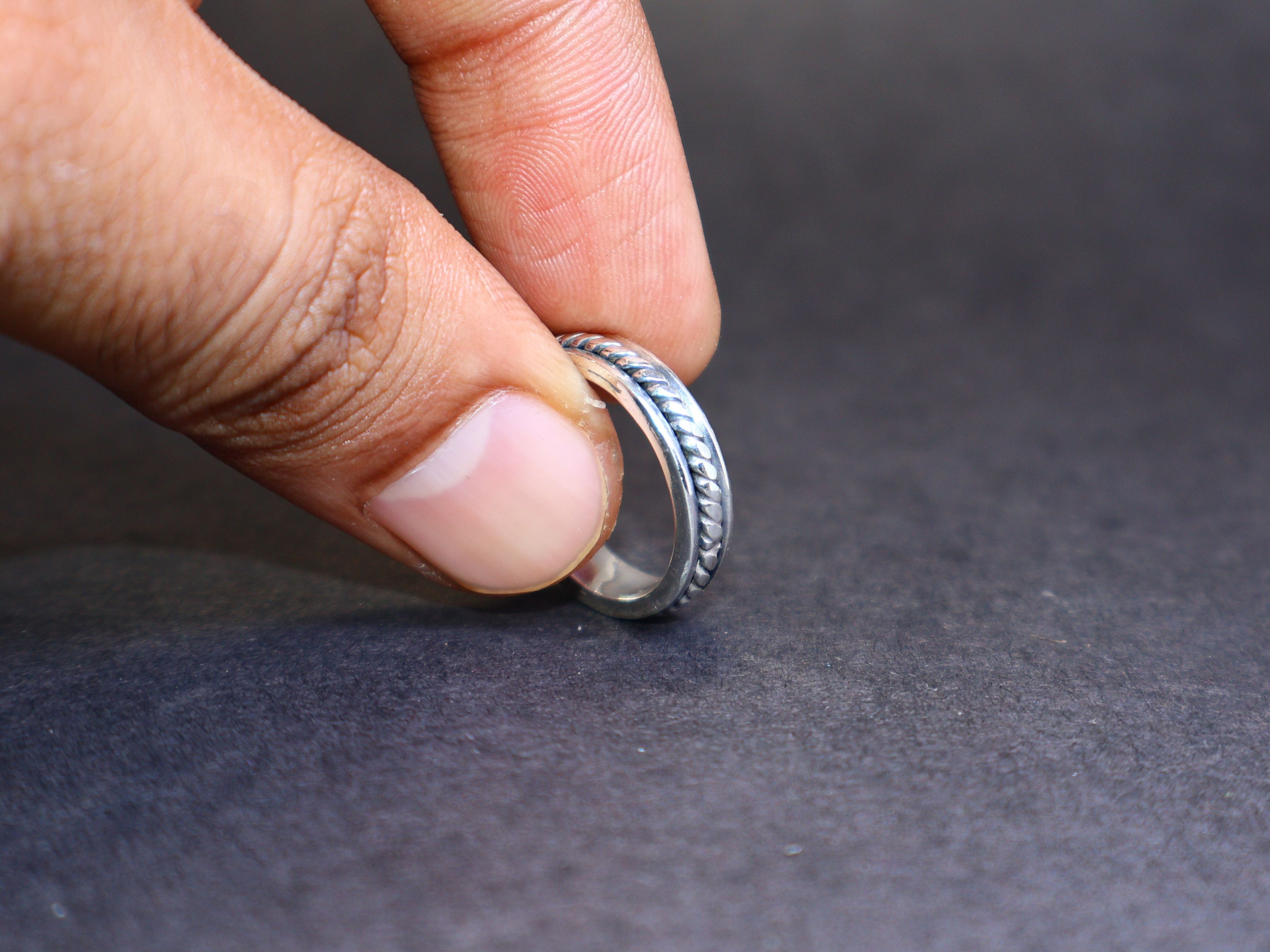 Handmade Spinner Band Ring, 925 Sterling Silver, Handmade Unisex Band Size ONE SIZE - 7 Thumbnail