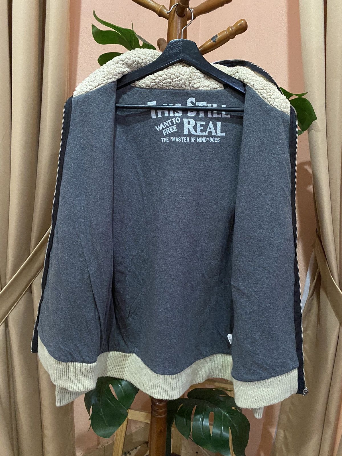 Japanese Brand Sherpa Hoodie with Print Inner This Still Want To Free Real Size US L / EU 52-54 / 3 - 6 Thumbnail