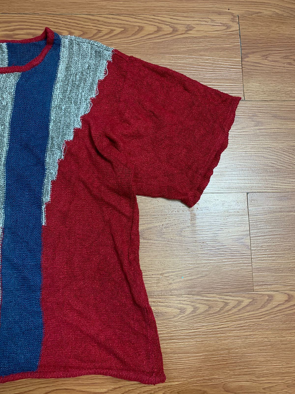 Issey Miyake 70/80s Issey Miyake Patterned Short Sleeve Knitwear Size US M / EU 48-50 / 2 - 4 Thumbnail