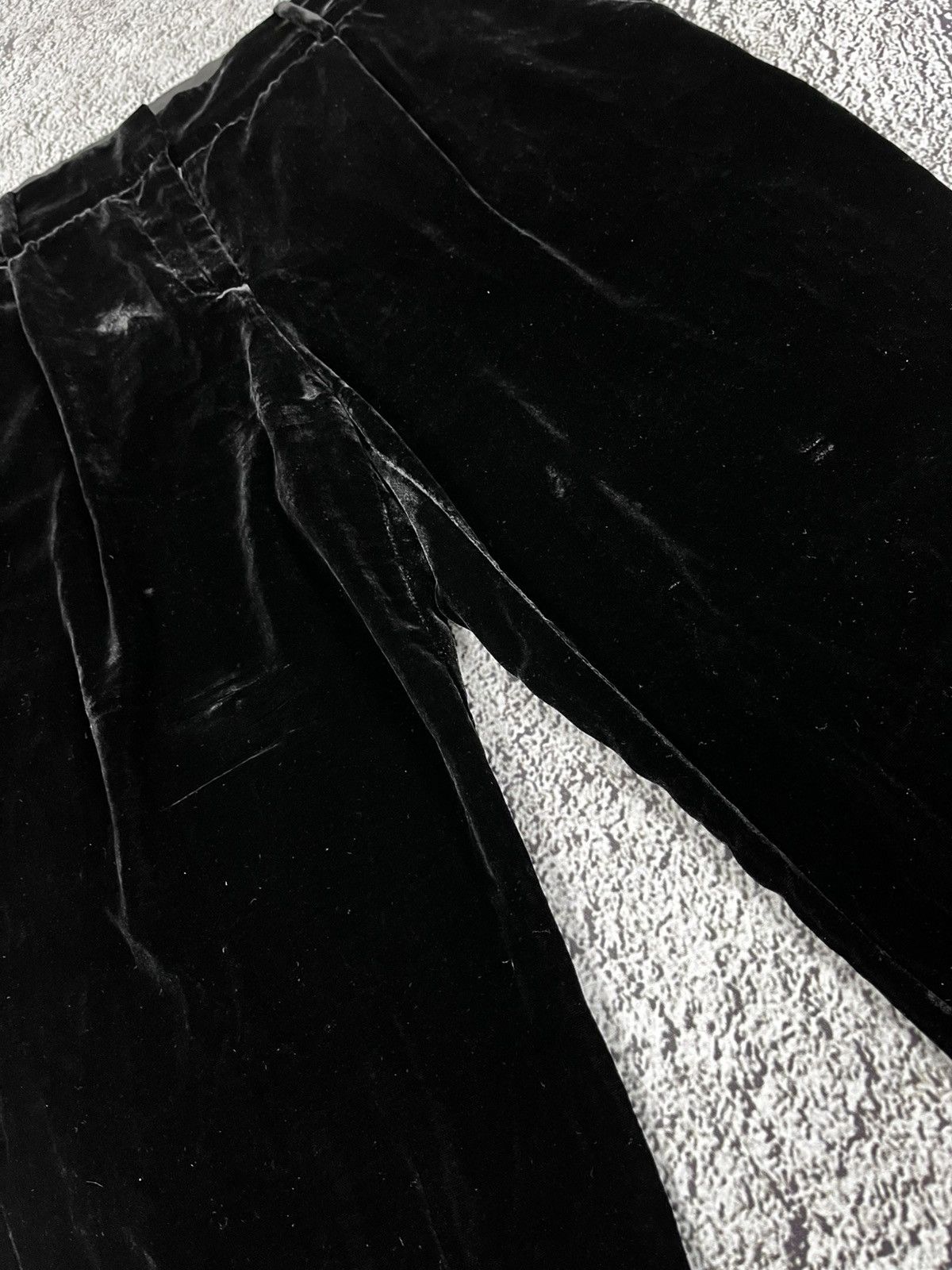 Diane von Furstenberg Vintage Y2K Diane Von Furstenberg velvet old money pants Size 27" / US 4 / IT 40 - 5 Thumbnail