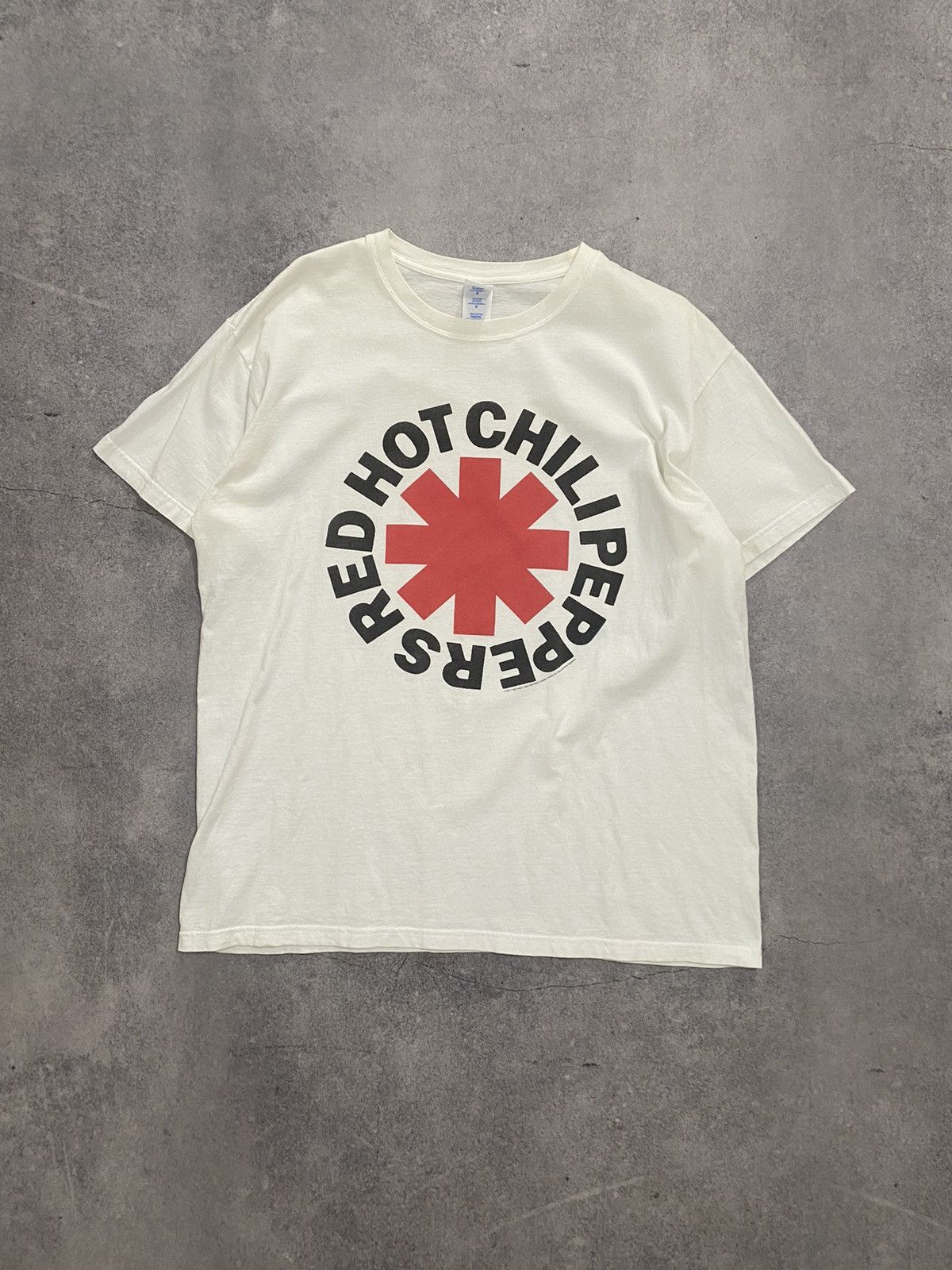 Band Tees × Vintage Vintage Red Hot Chili Peppers 2011 T-Shirt Size US L / EU 52-54 / 3 - 1 Thumbnail