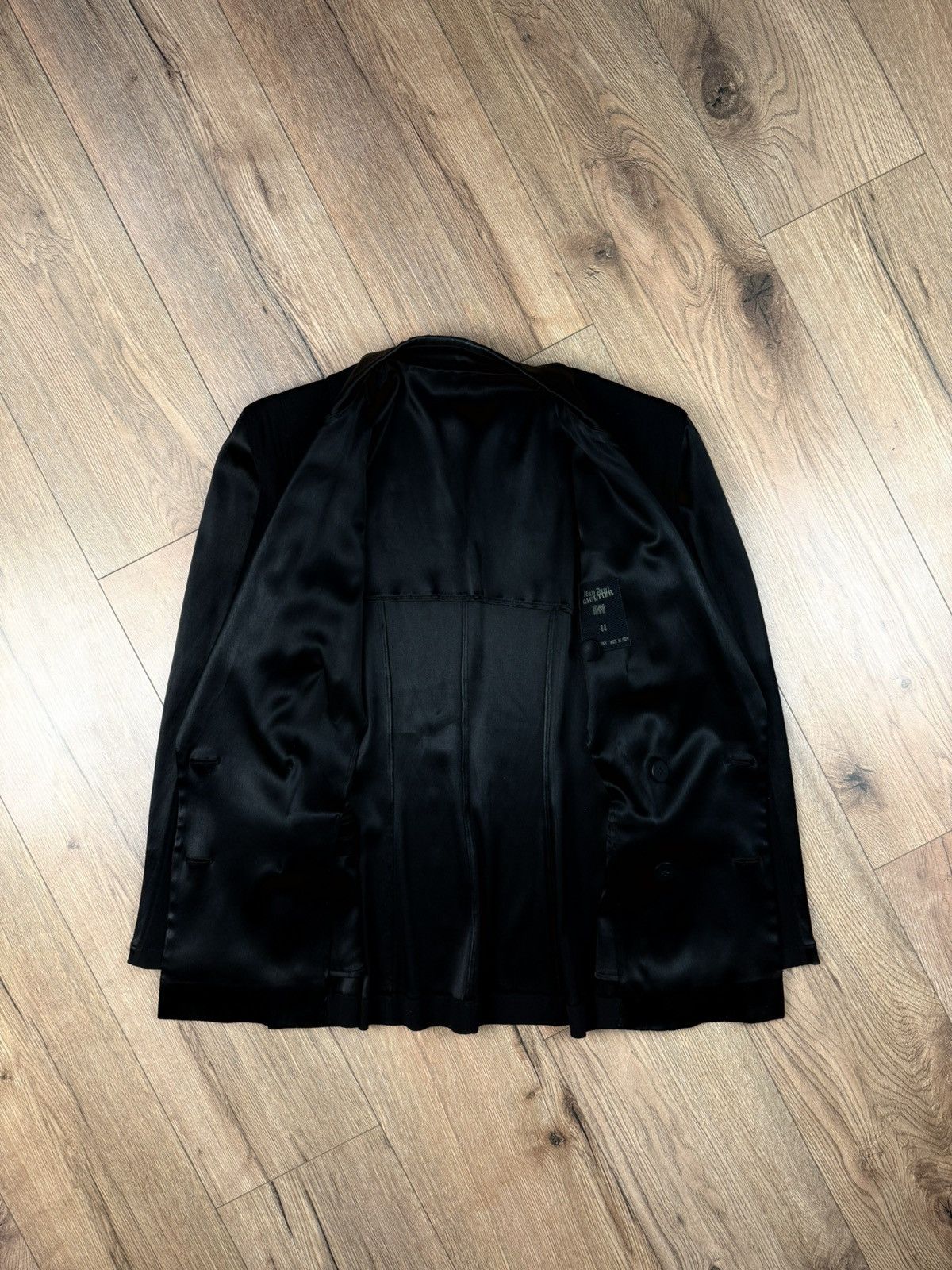 Jean Paul Gaultier Jean Paul Gaultier Black Satin Lapel Blazer IT 44 Size M / US 6-8 / IT 42-44 - 4 Thumbnail