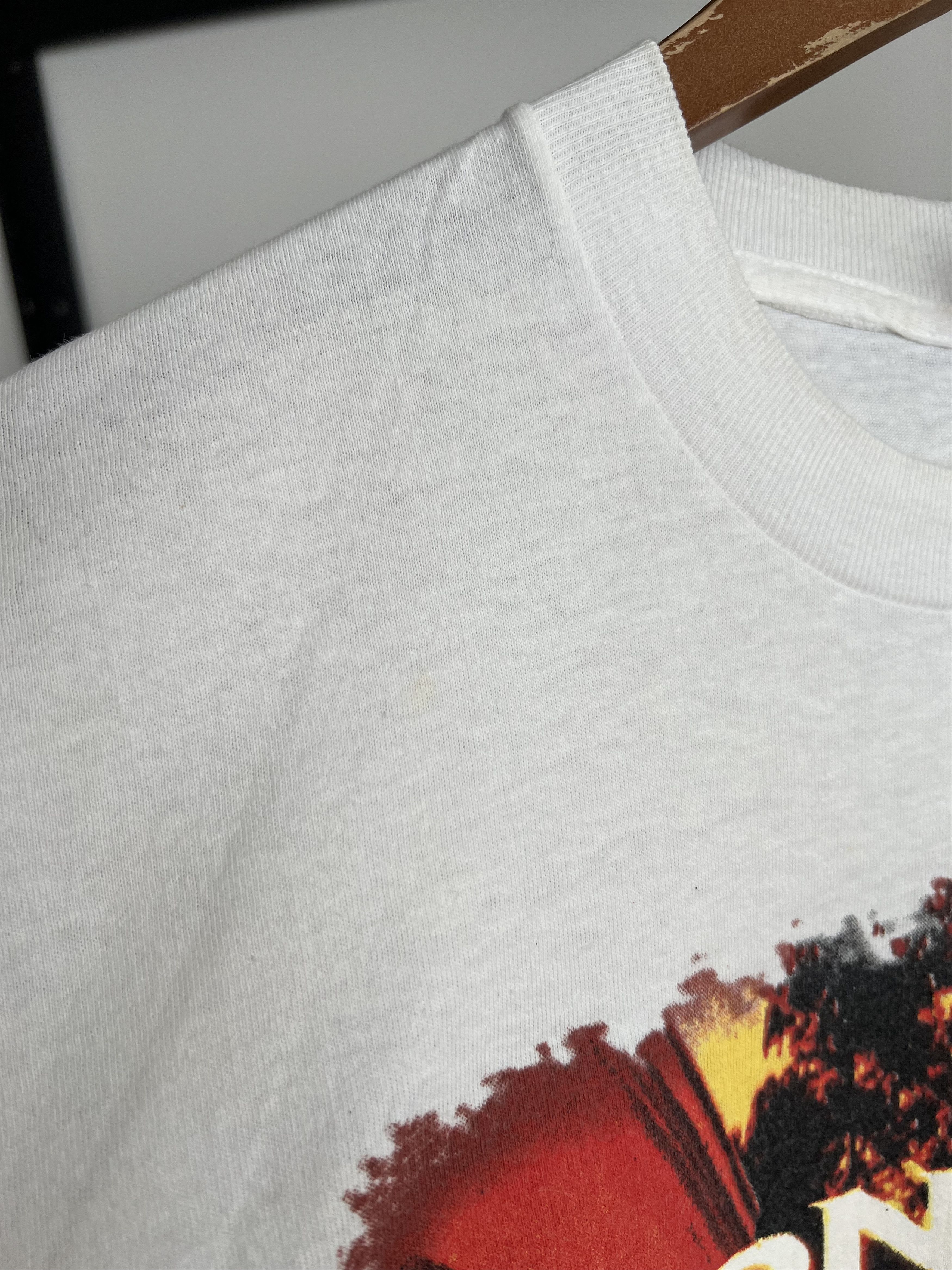 Band Tees Vintage 1996 Bon Jovi These Days White T-shirt Size US L / EU 52-54 / 3 - 11 Thumbnail
