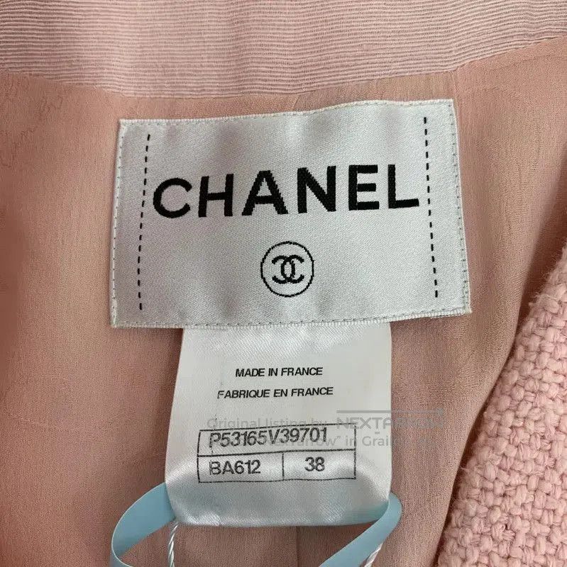 Chanel Chanel Pink Women's Jacket in Size S . Size S / US 4 / IT 40 - 5 Thumbnail