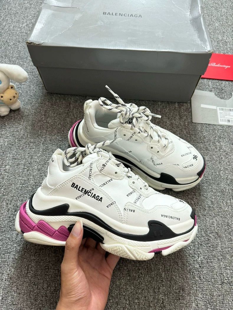 Balenciaga Balenciaga size 36 White and Purple Bullet Screen logo Trip Size US 5 / EU 37 - 3 Thumbnail
