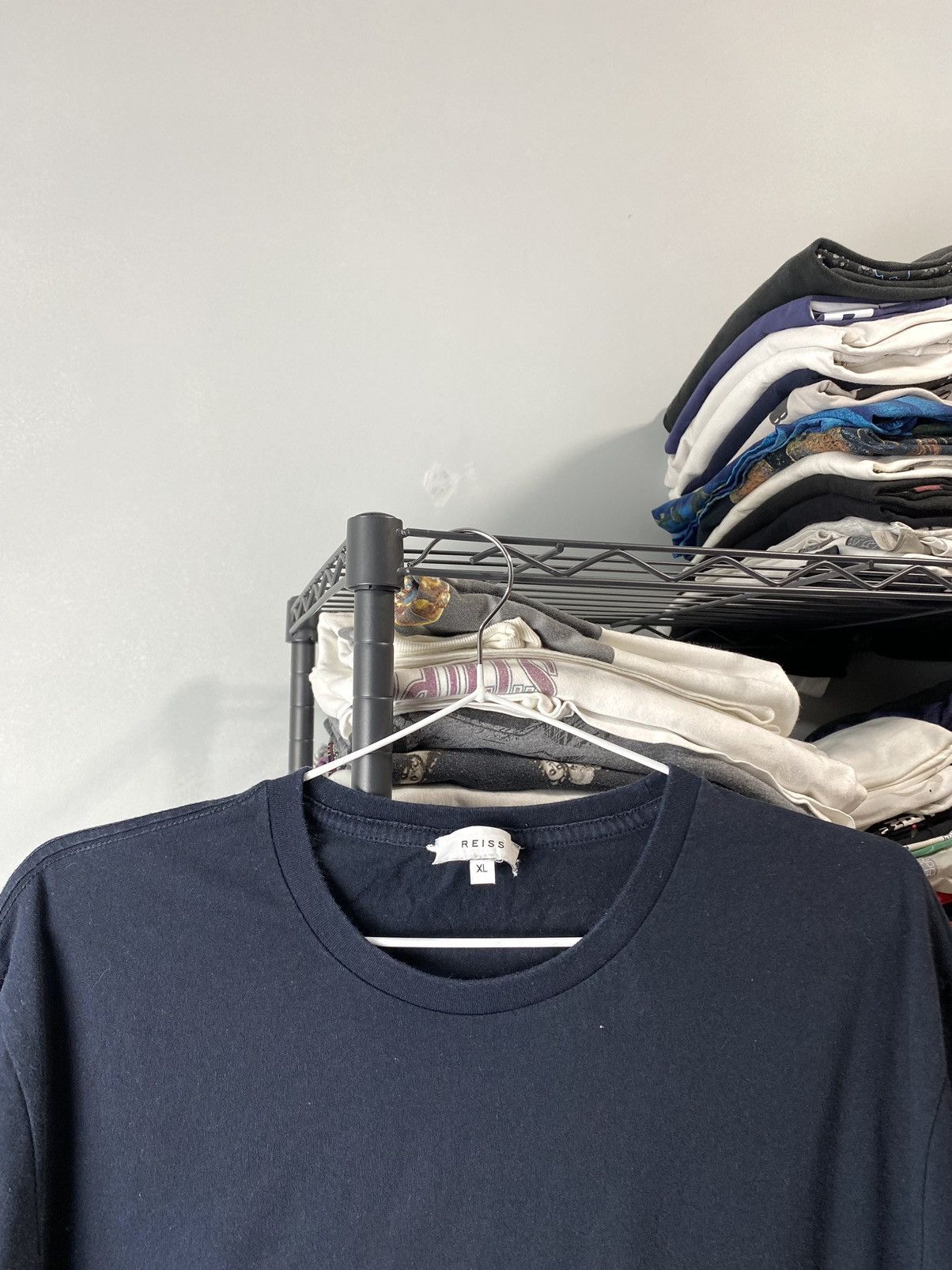Reiss Basic Reiss T Shirt Size US XL / EU 56 / 4 - 2 Thumbnail