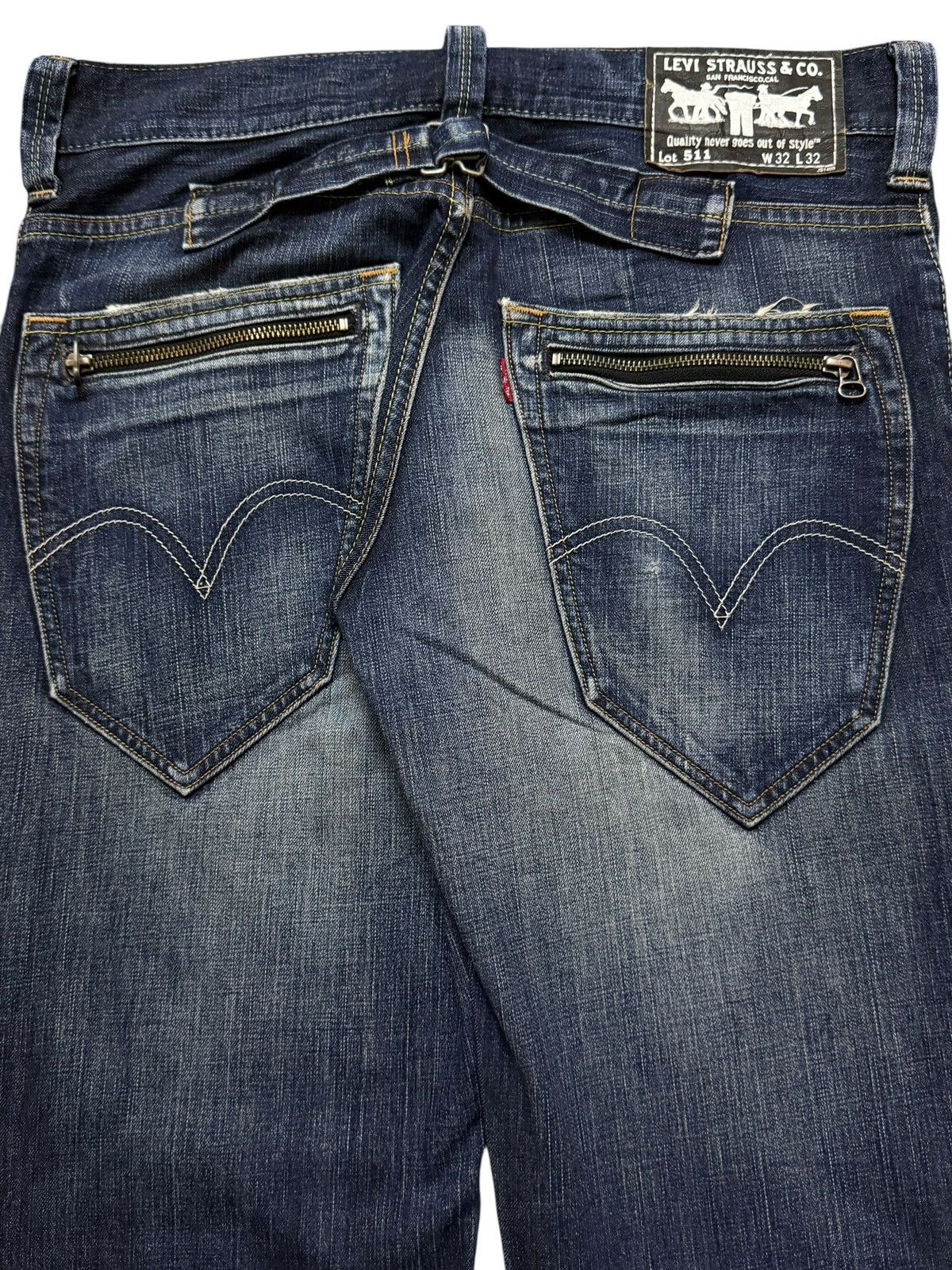 Levi's Vintage Y2K Levis 511 Buckle Back Blue Faded Wash Distress Size US 32 / EU 48 - 5 Thumbnail