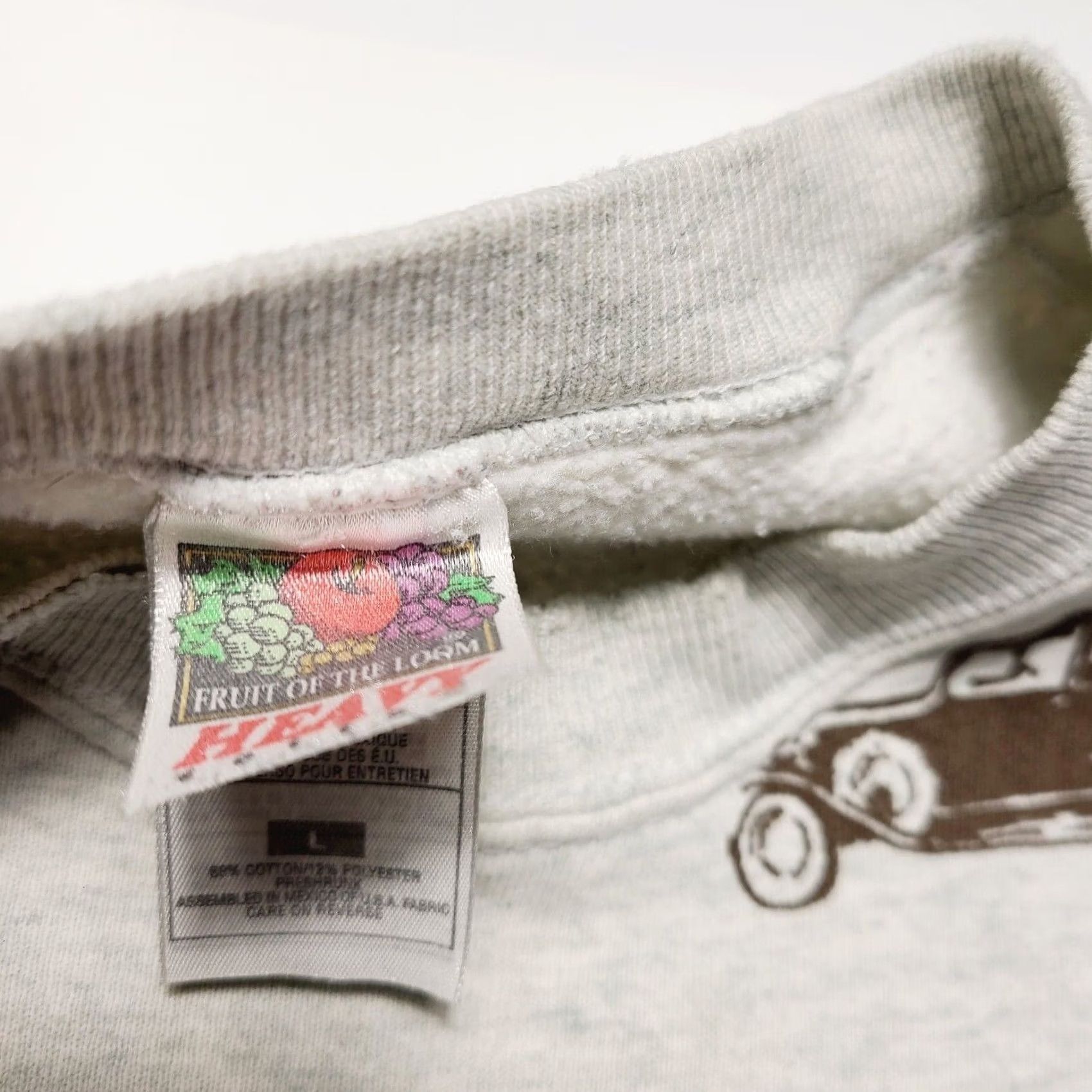 Fruit Of The Loom VINTAGE Car All Over Print Sweatshirt Men’s Large 90s Stained Gray Sweatshirt Size US L / EU 52-54 / 3 - 4 Thumbnail