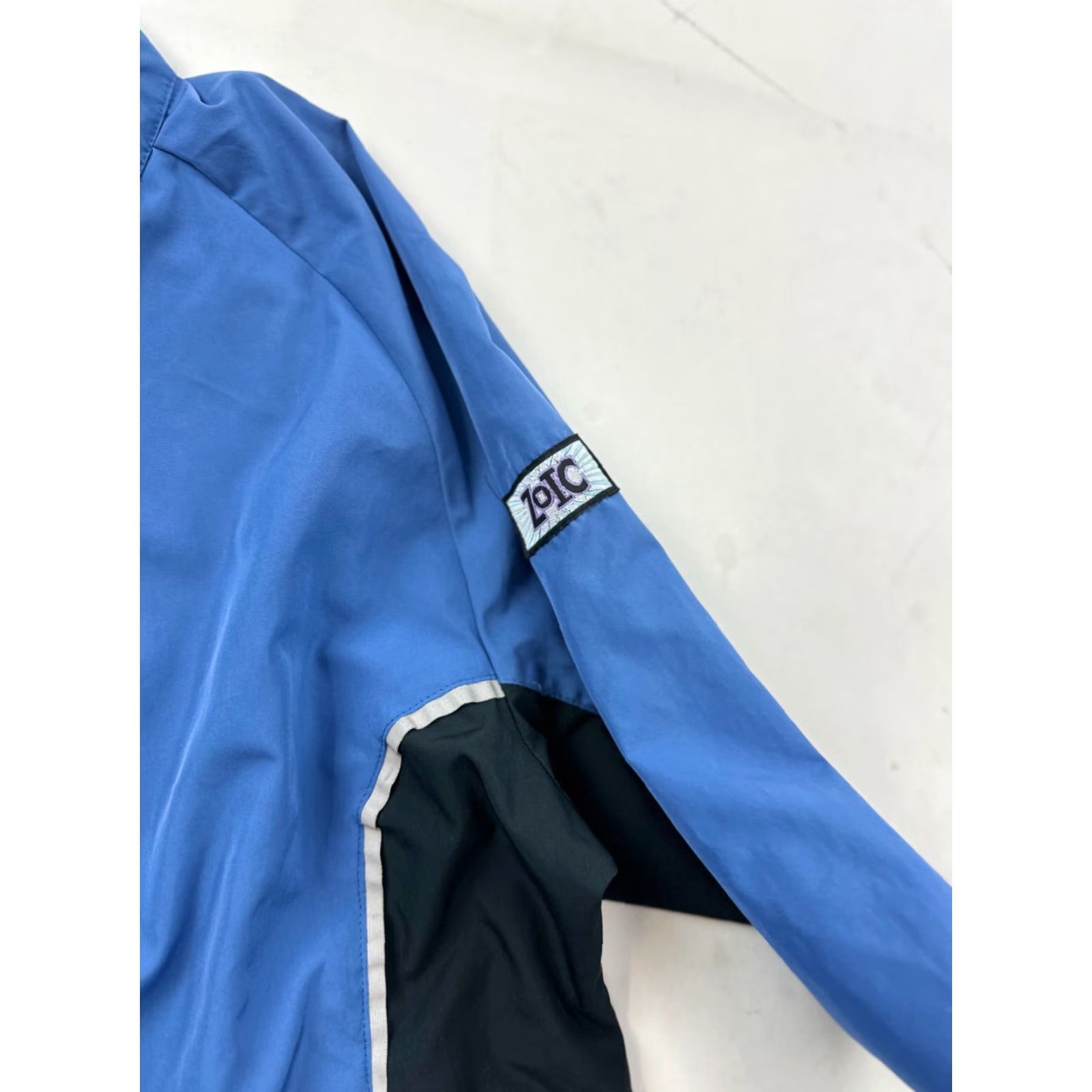 Vintage ZOIC Jacket Womens Small Blue Black Nylon Windbreaker Running Long Sleeve Zip-Up Size S / US 4 / IT 40 - 6 Thumbnail