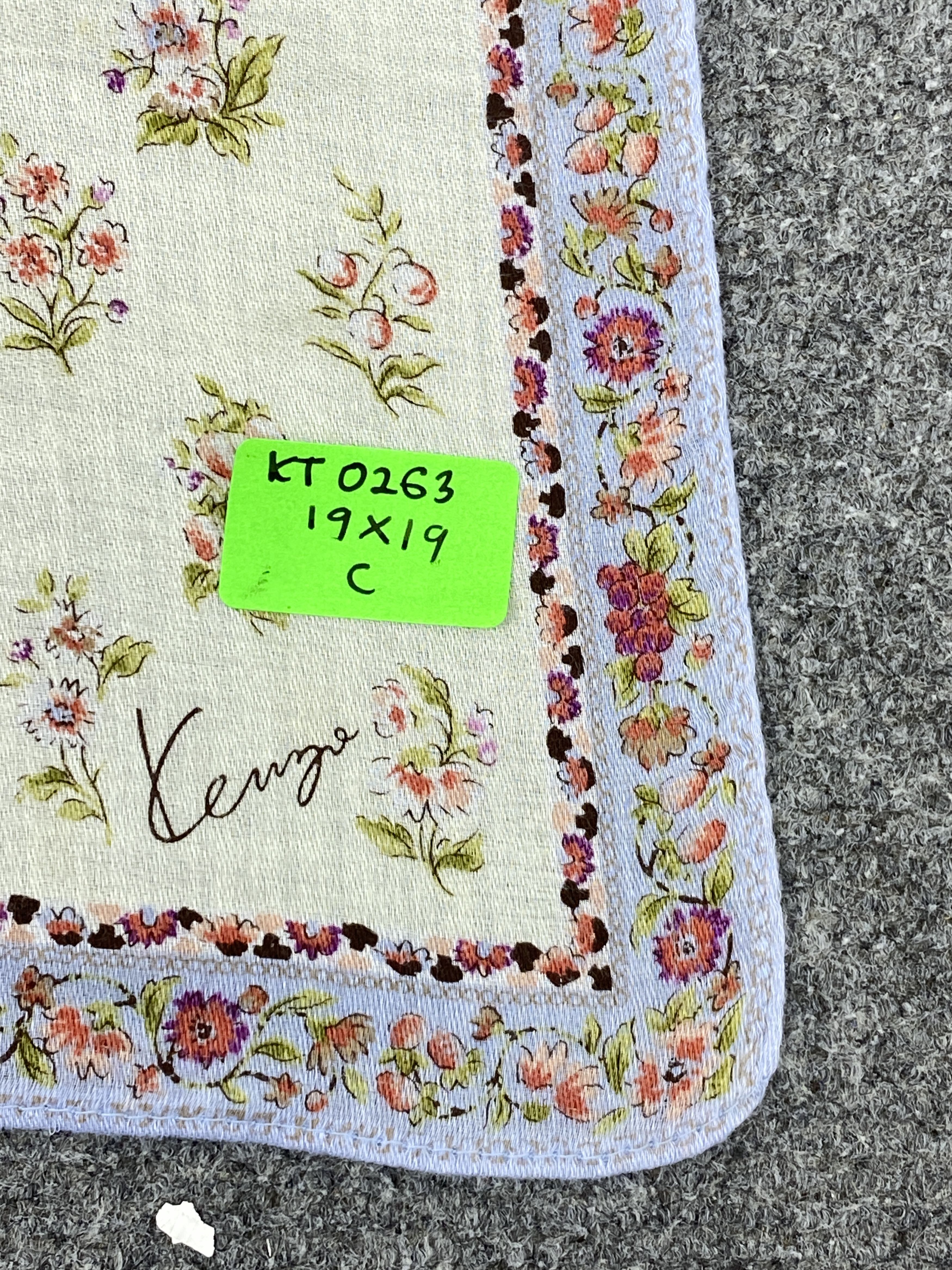 Kenzo Kenzo Flowers Handkerchief / Neckerchief KT0263 Size ONE SIZE - 7 Thumbnail