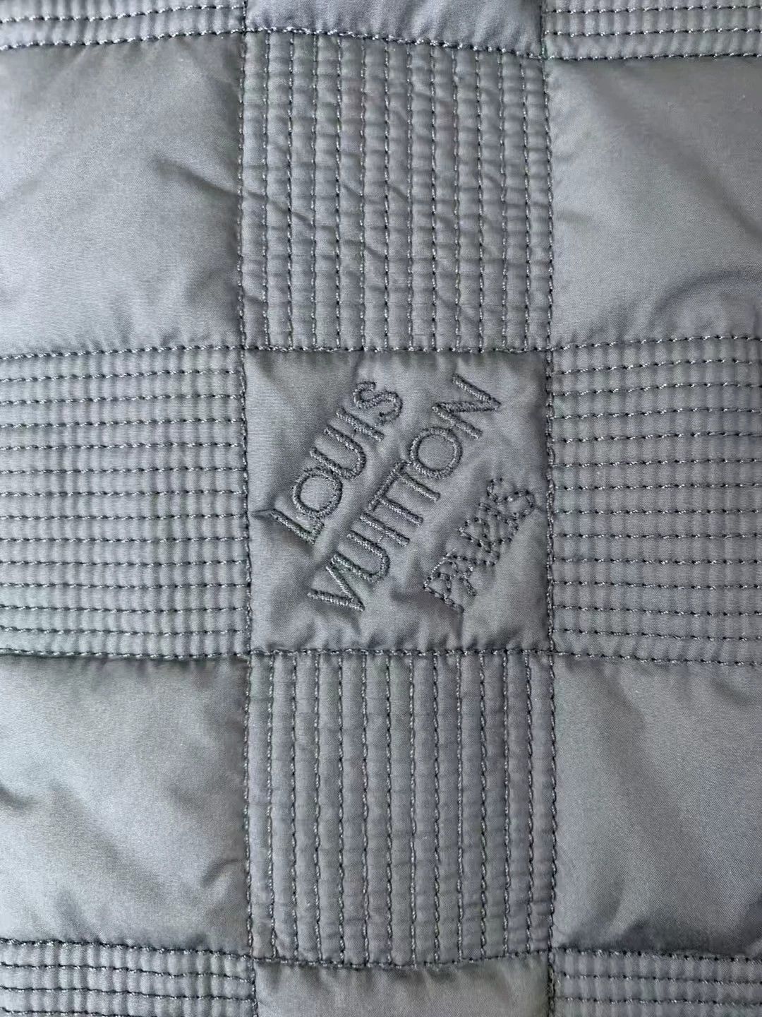 Louis Vuitton Louis Vuitton Monogram Blazer Grey 46 Size US S / EU 44-46 / 1 - 4 Thumbnail