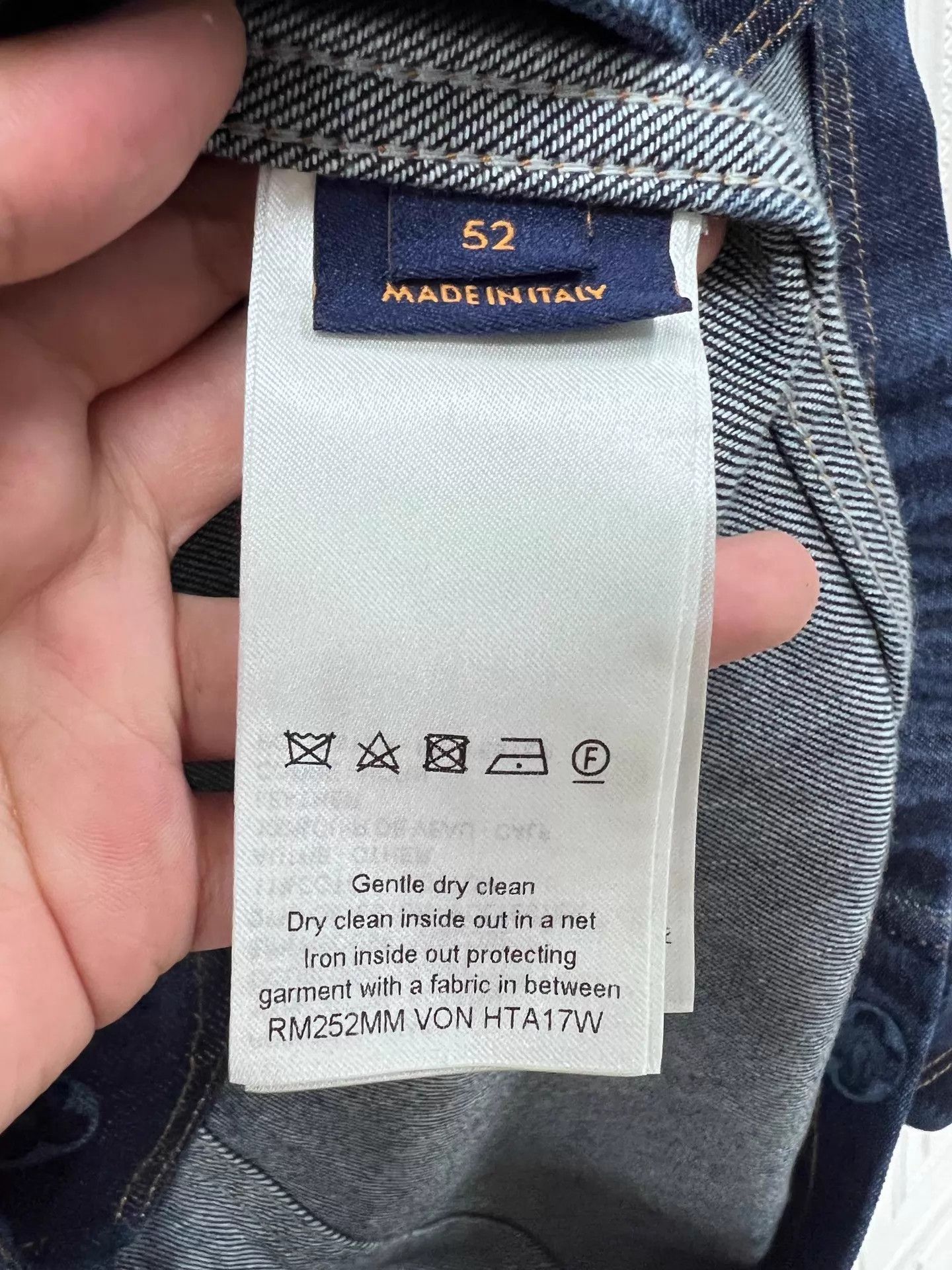 Louis Vuitton LV FW25 Collarless Denim Rivet Logo Print Jacket Size US L / EU 52-54 / 3 - 5 Thumbnail