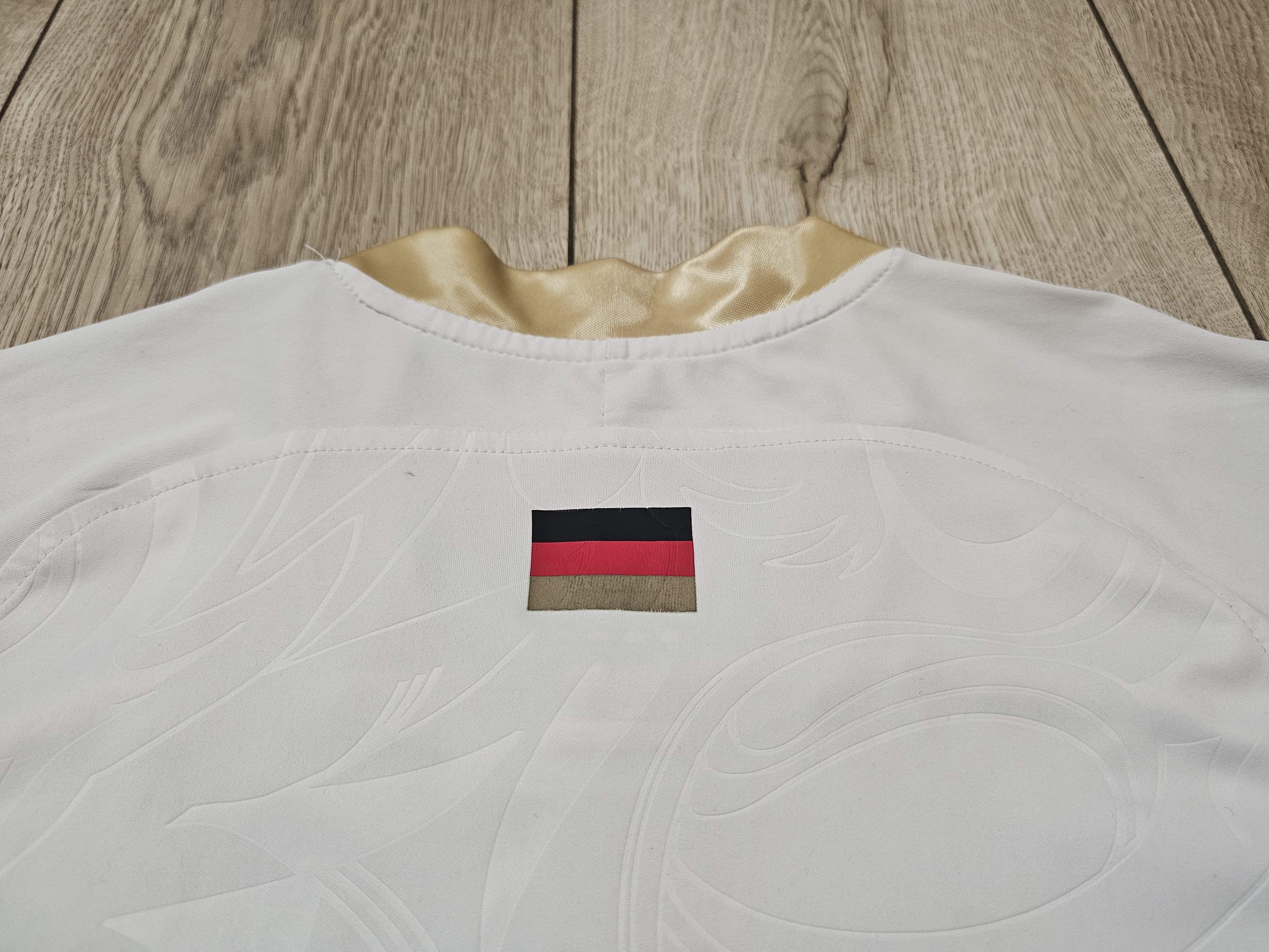 Adidas GERMANY 2011 2012 WOMENS TEAM FOOTBALL SHIRT SOCCER JERSEY Size M / US 6-8 / IT 42-44 - 6 Thumbnail