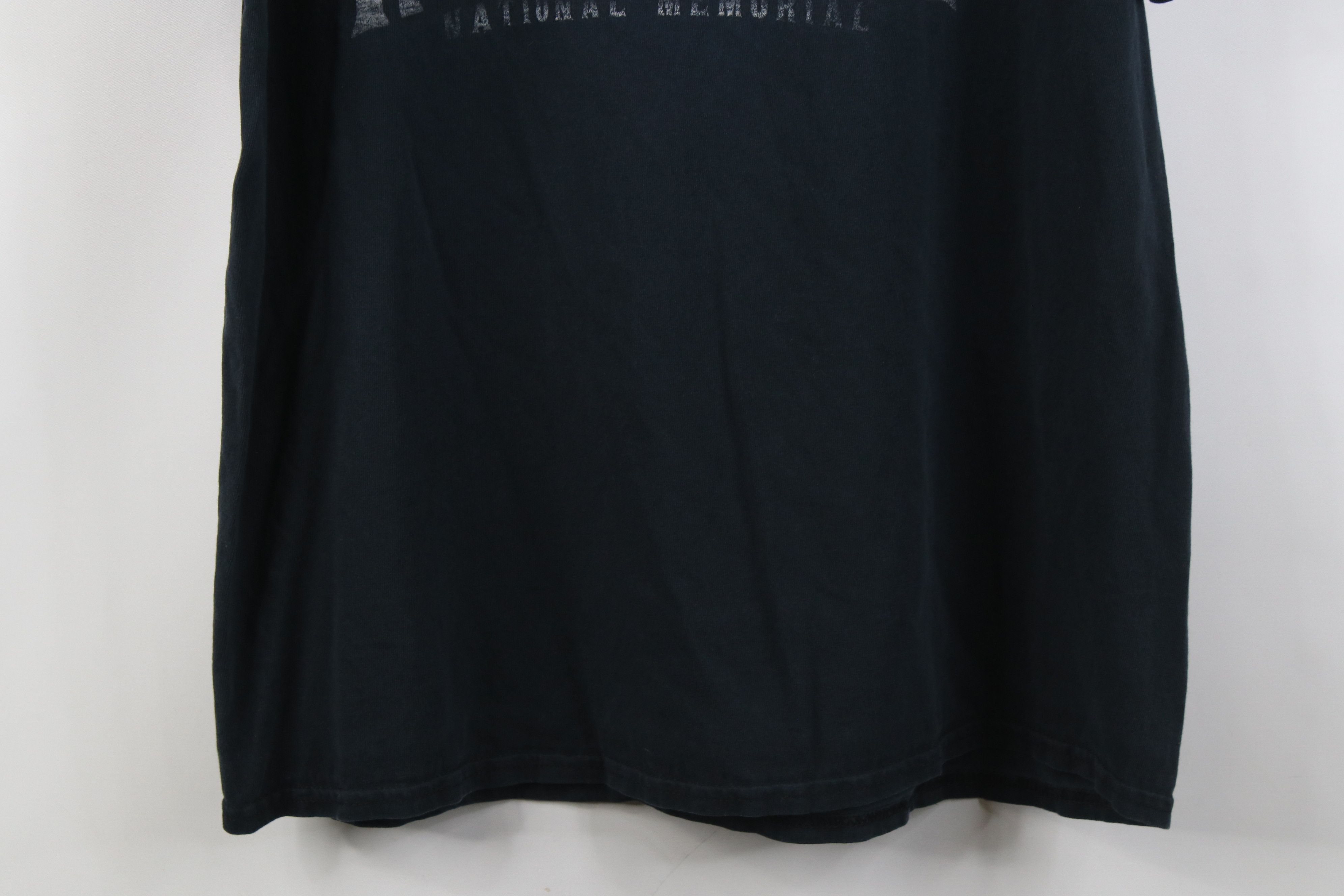 Vintage Vintage Y2K Mount Rushmore Monument Short Sleeve T-Shirt Size US L / EU 52-54 / 3 - 14 Thumbnail