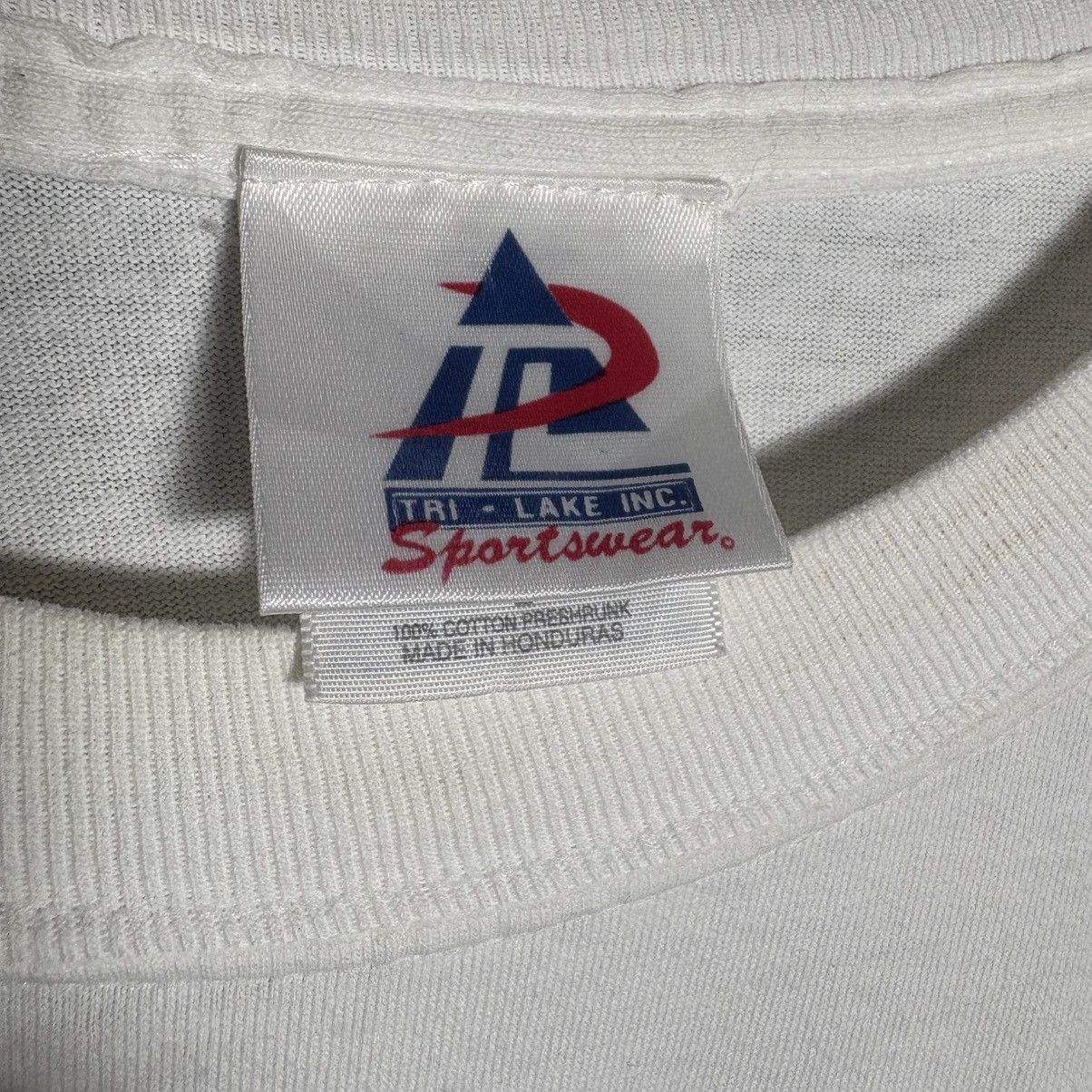 Vintage Vintage Y2K Twins Tower R.I.P. USA Falcon Long Sleeve Tee Size US L / EU 52-54 / 3 - 8 Thumbnail