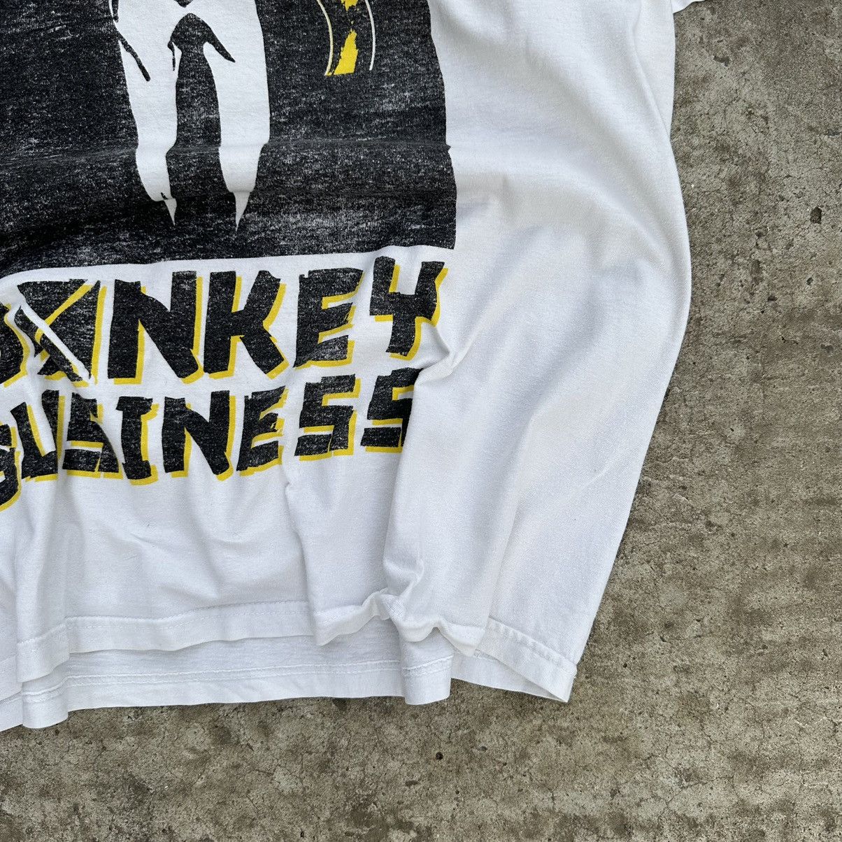 Vintage Vintage T-shirts Monkey Business Big Logo Y2K Style USA 00s Size US L / EU 52-54 / 3 - 3 Thumbnail