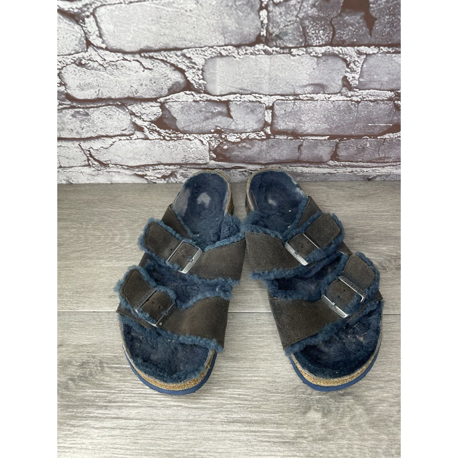 Birkenstock Birkenstock Arizona Fur Midnight Navy Strap Slides Sandals W Size US 10 / IT 40 - 17 Thumbnail