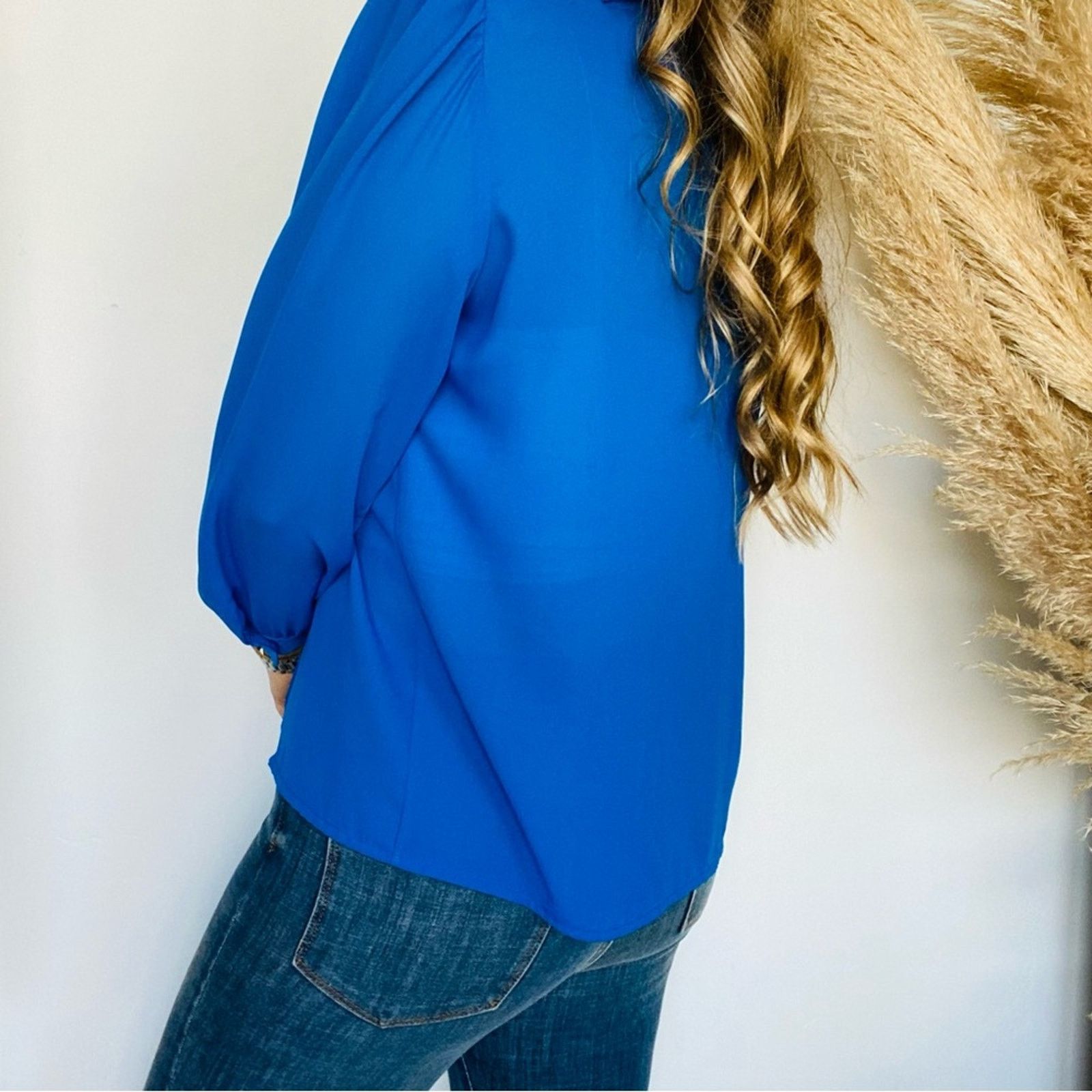 Vintage VINTAGE Royal Blue Long Sleeve Sheer Button Blouse Shirt Top Size S / US 4 / IT 40 - 2 Thumbnail