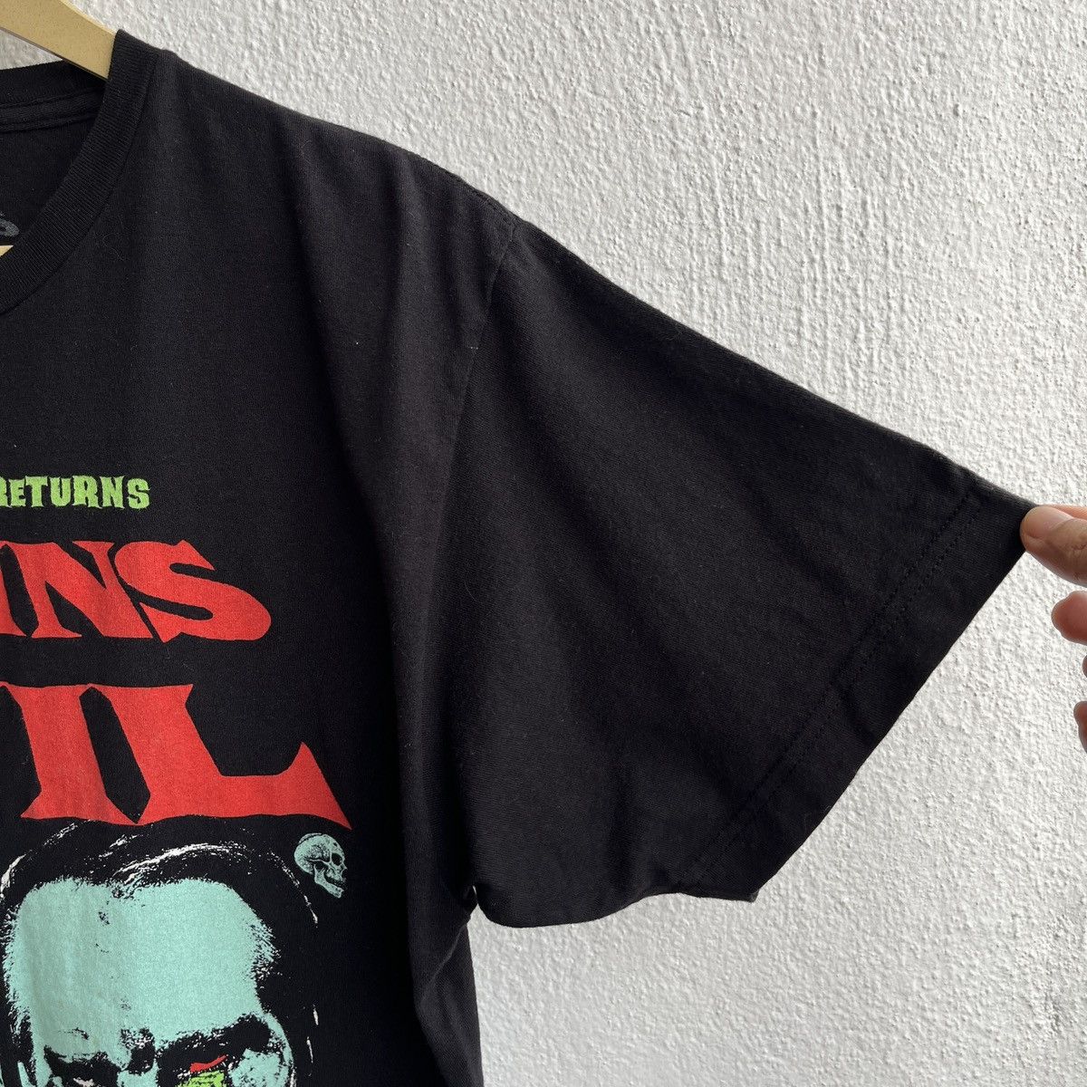 Marilyn Manson TWINS OF EVIL MARILYN MANSON ROB ZOMBIE HELL NEVER DIES TOUR Size US L / EU 52-54 / 3 - 8 Thumbnail