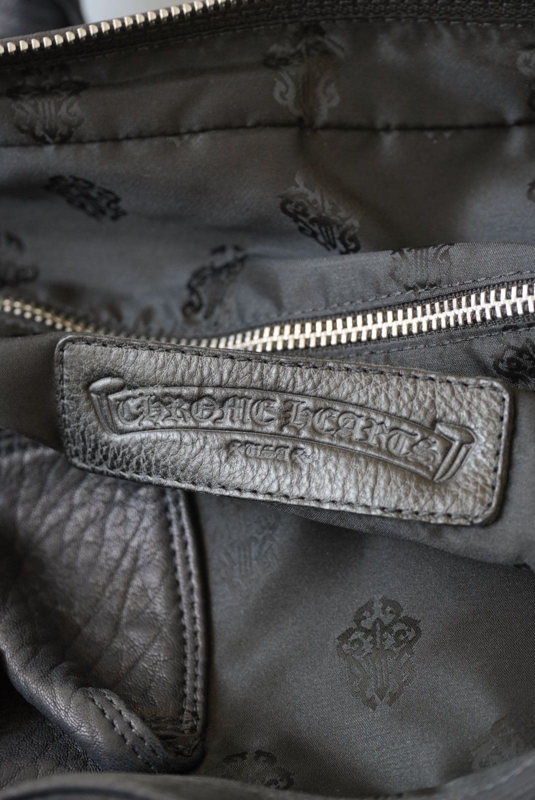 Chrome Hearts Rare 90s - Big Dagger Embellished Leather Duffle Bag Size ONE SIZE - 11 Thumbnail