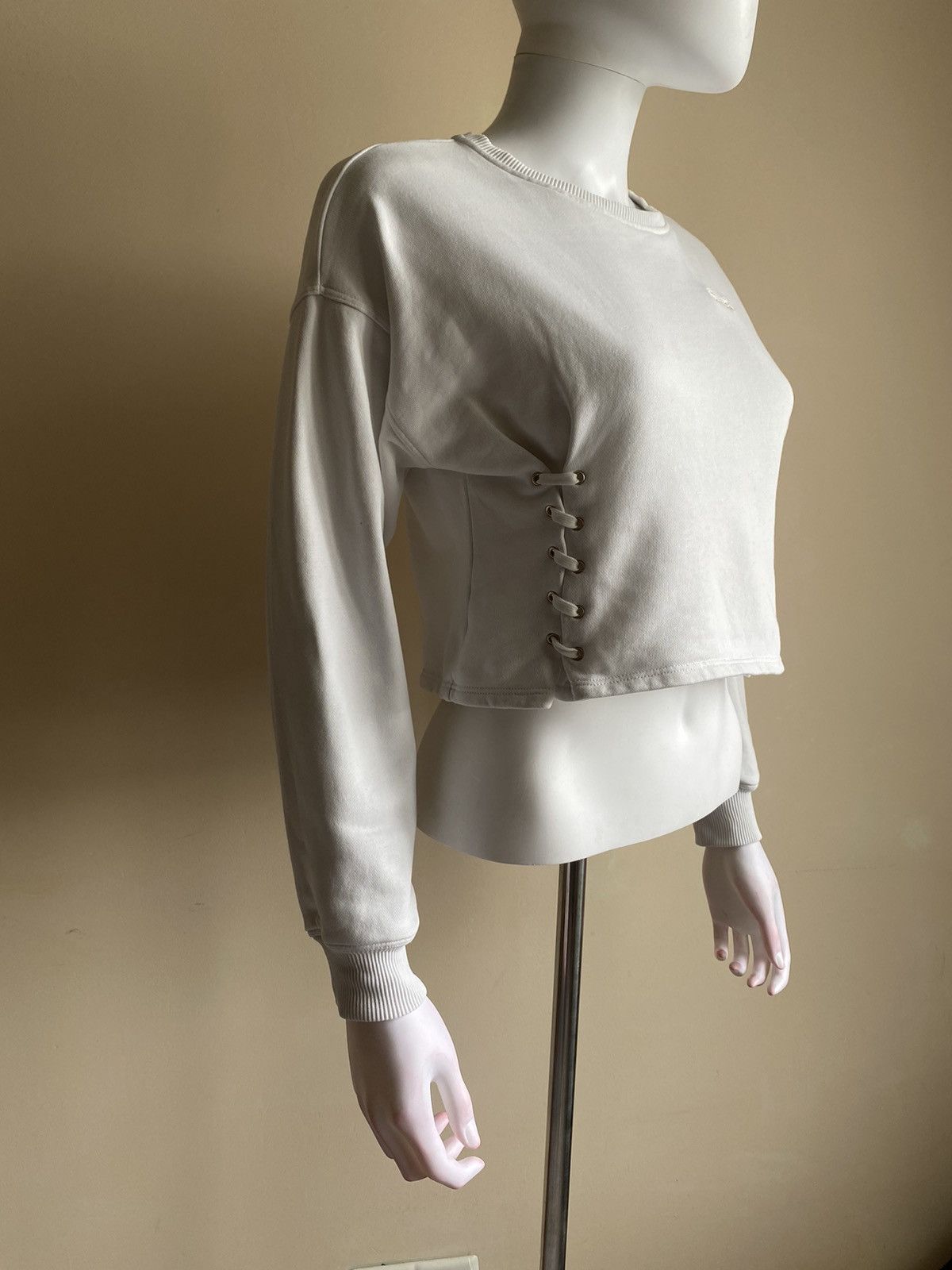 Chloe Chloe Womens White Cropped Sweatshirt Size 12 Size M / US 6-8 / IT 42-44 - 3 Thumbnail