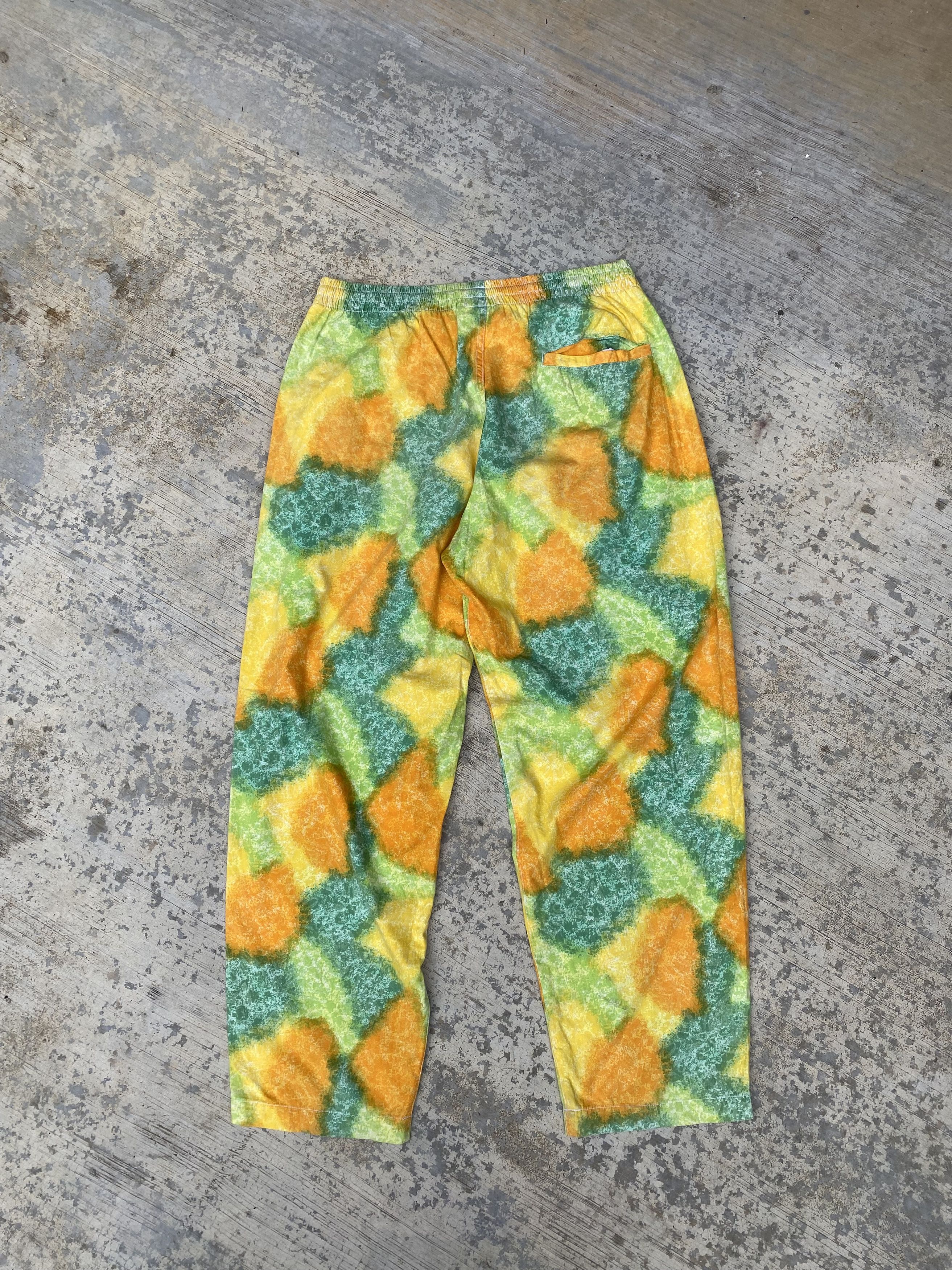 Maui and Sons Maui And Sons tie dye pants Size US 28 / EU 44 - 2 Thumbnail