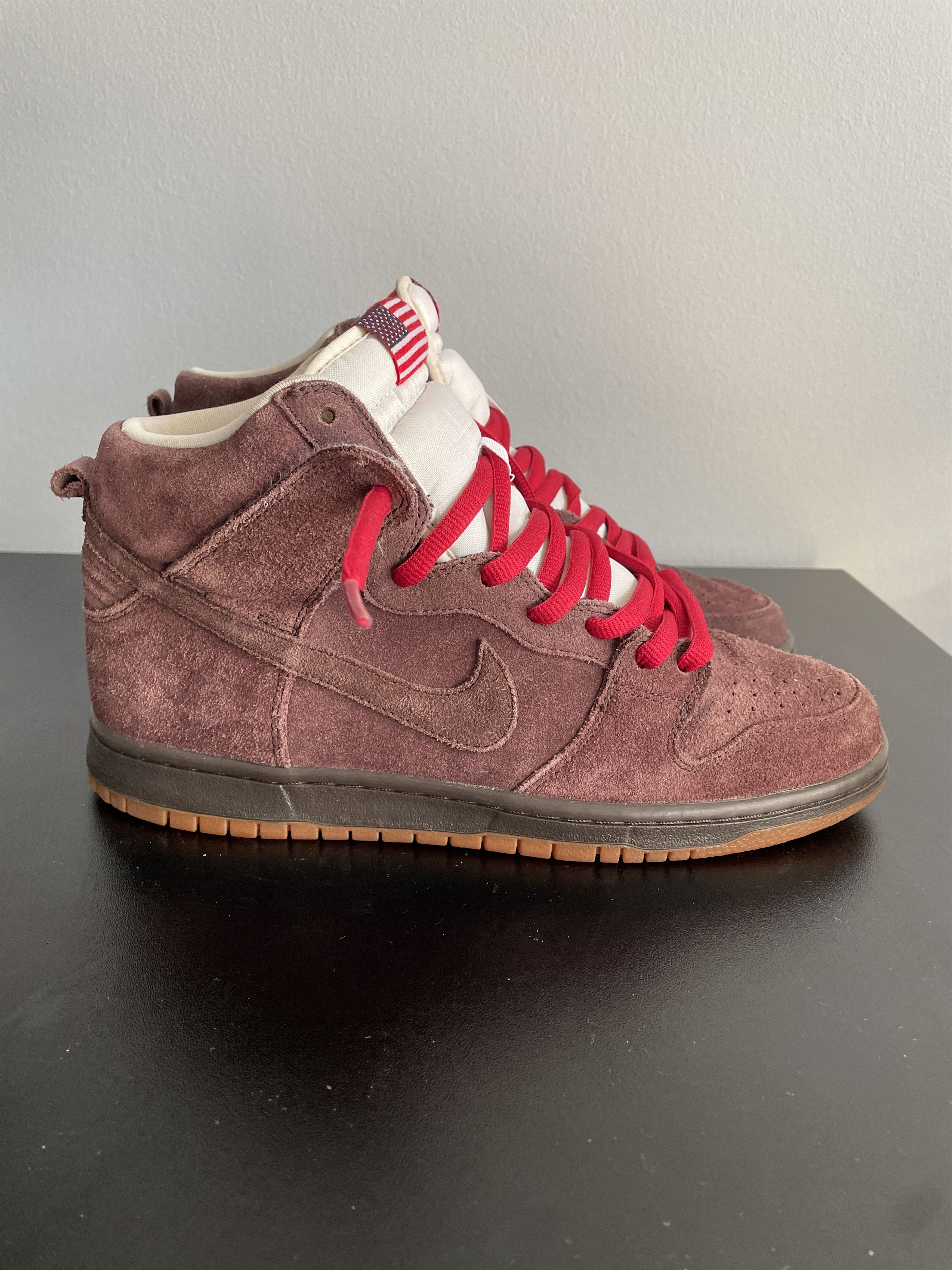 Nike Nike SB Dunk High Budweiser USA hulk skunk tiffany Size US 8 / EU 41 - 3 Thumbnail