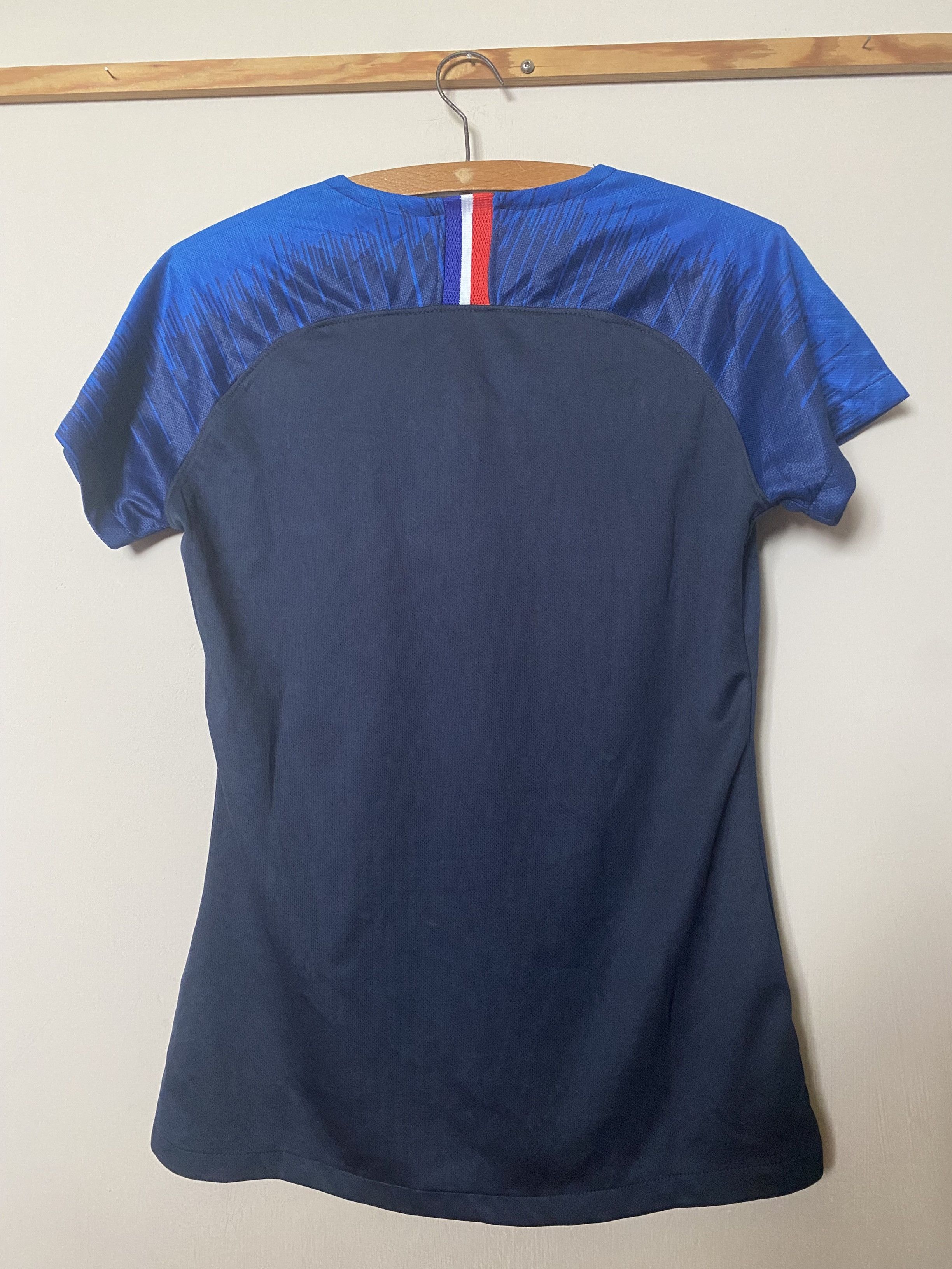 Nike Rare Jersey FRANCE 2018 - Nike - M - UNIQUE Size US M / EU 48-50 / 2 - 2 Thumbnail