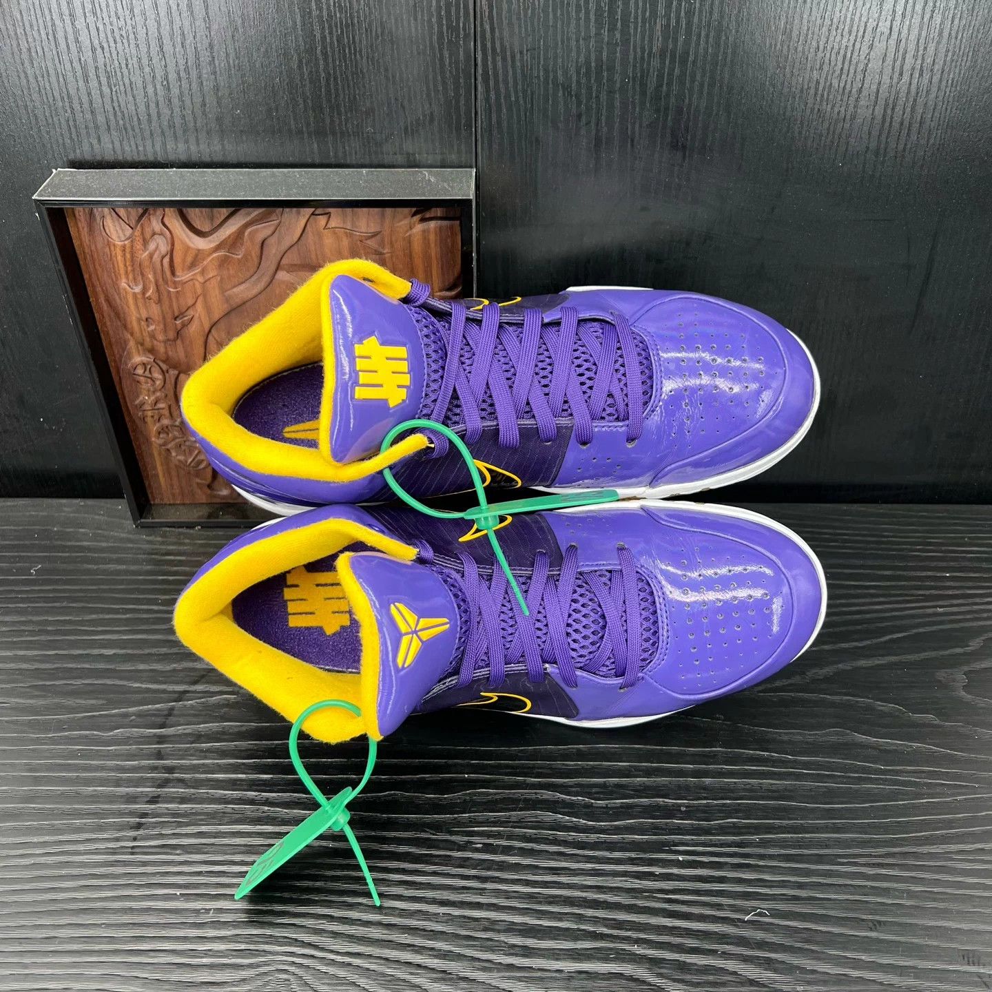 Nike Nike ZK4 Lakers Purple & Gold Basketball Shoes Size 44 Size US 11 / EU 44 - 7 Thumbnail