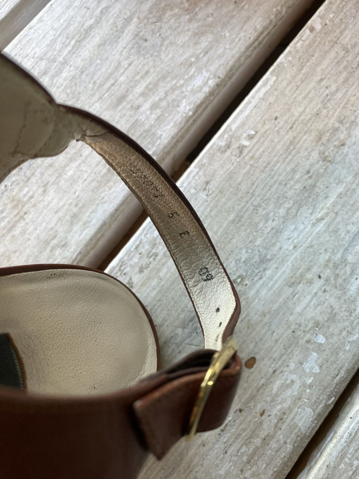 Bally × Designer Bally Made in Switzerland Leather Sandals with Gold Accents Size US 5 / IT 35 - 10 Thumbnail