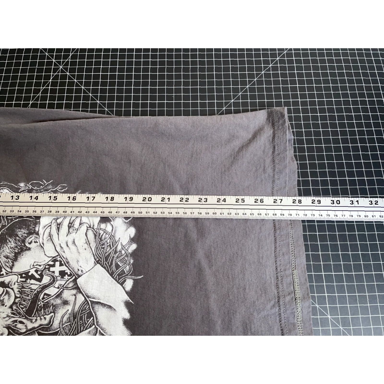Anvil VINTAGE Dead Church Band T-Shirt Mens Large Gray Cotton Graphic Print Rock Metal 90s Size US L / EU 52-54 / 3 - 7 Thumbnail