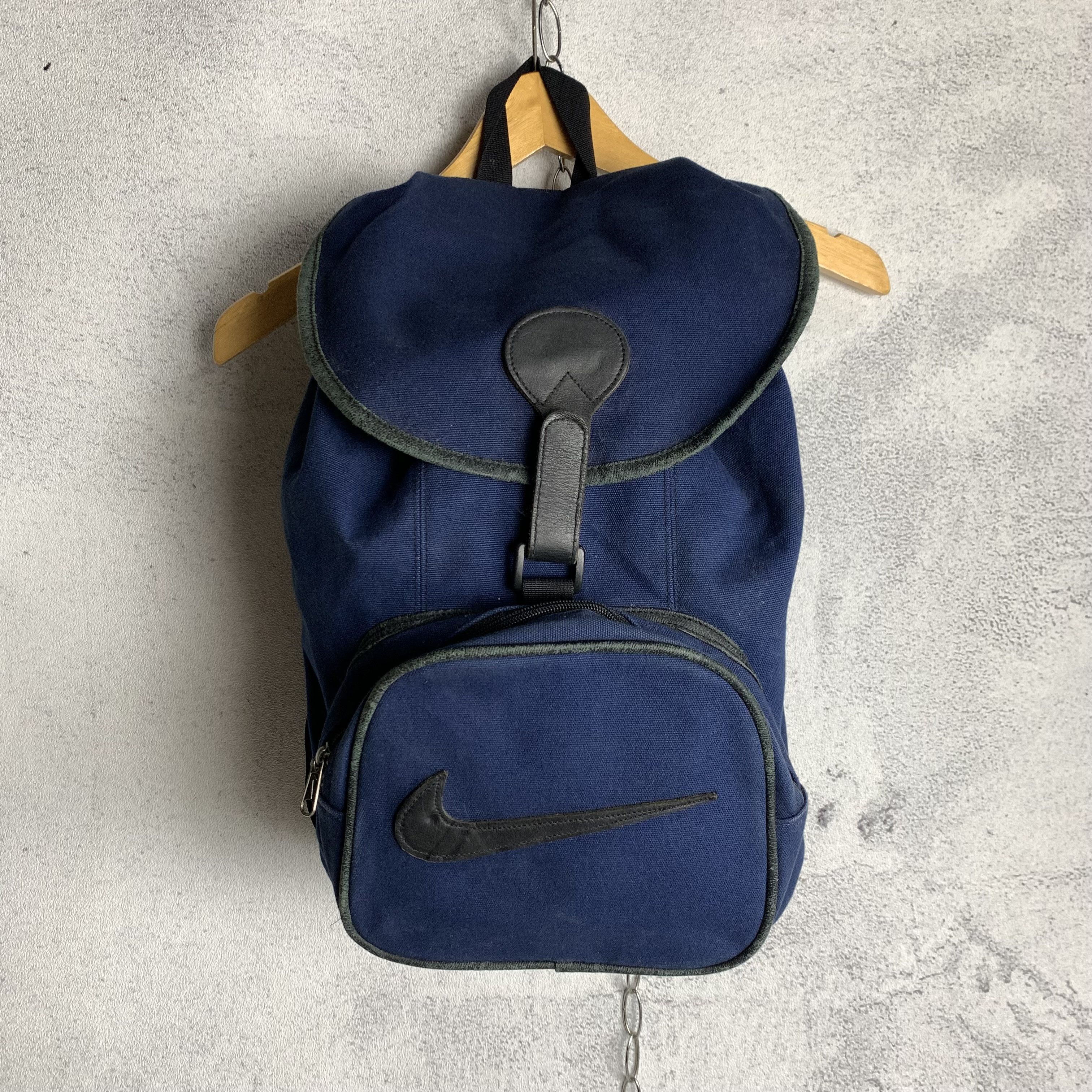Nike Vintage 90s Nike Bagpack Size ONE SIZE - 4 Thumbnail