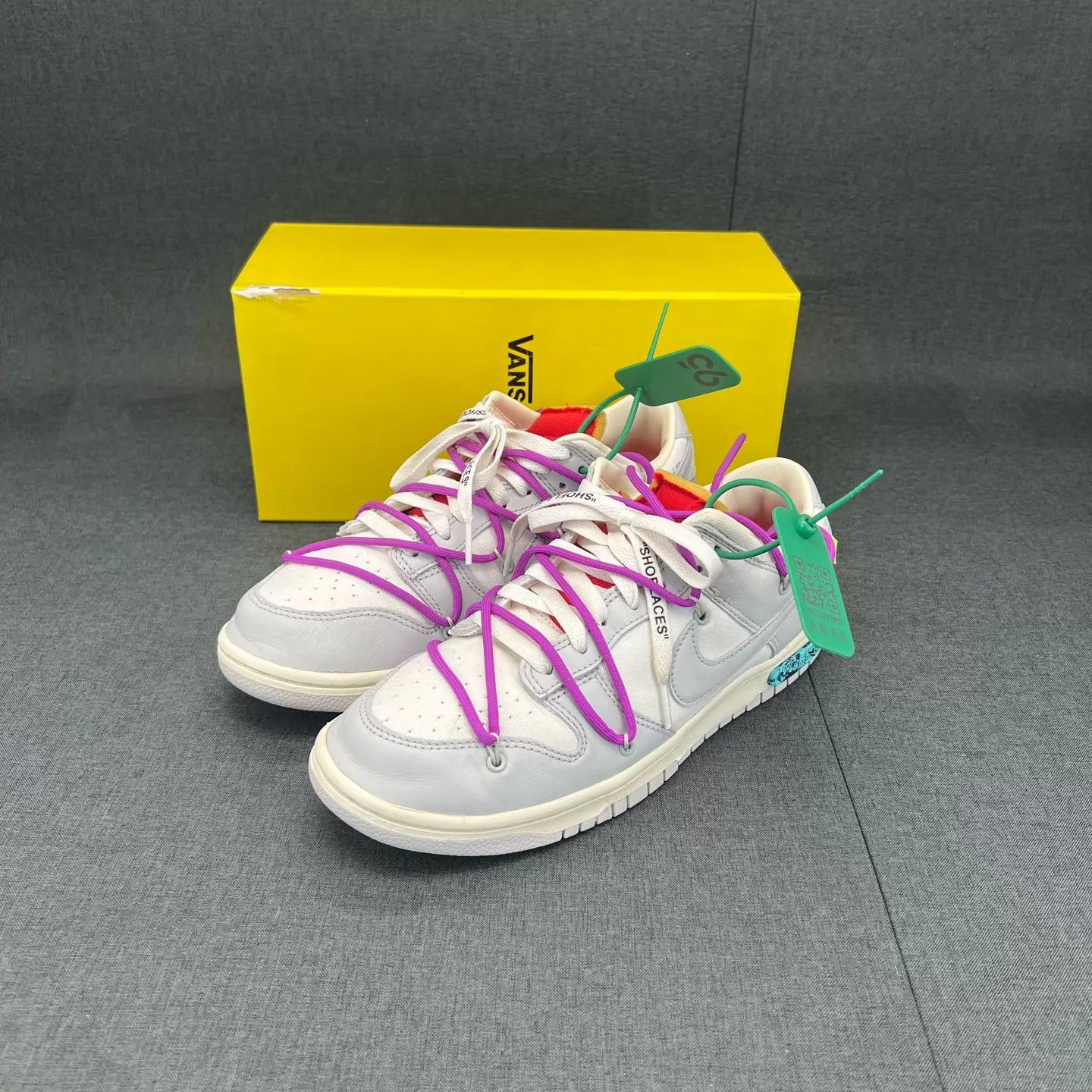 Nike OW Dunk Gray White Size 43 99 New Size US 10 / EU 43 - 1 Thumbnail