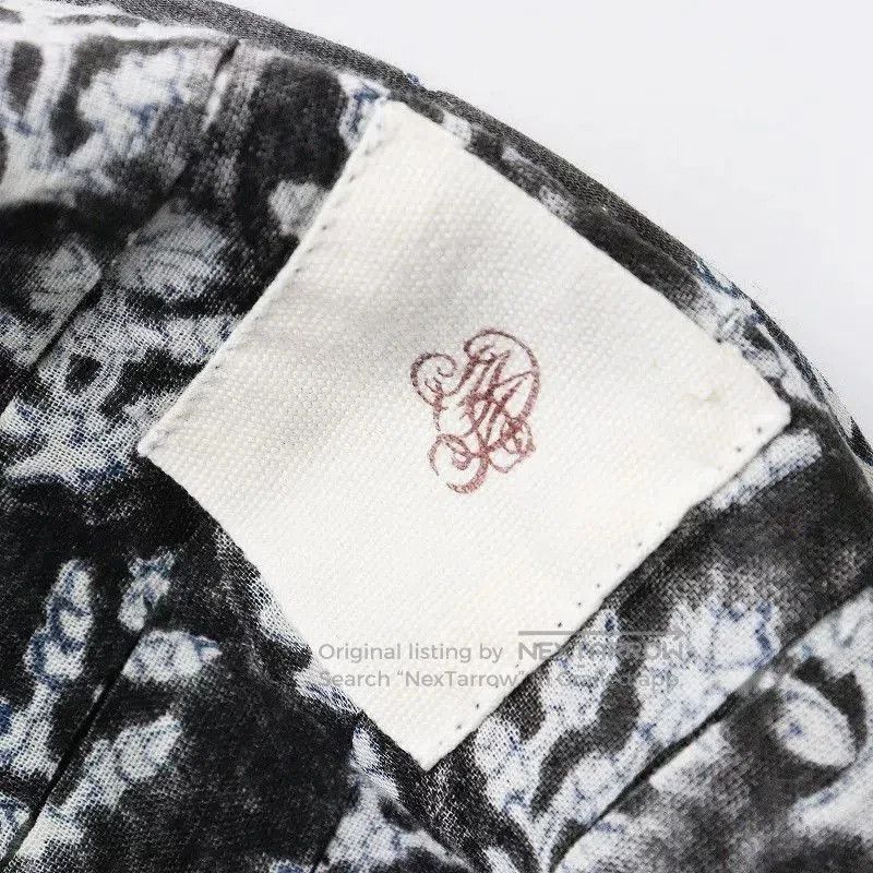 Maison Kitsune Maison de Soil Gray Floral Blouse. Size S / US 4 / IT 40 - 6 Thumbnail
