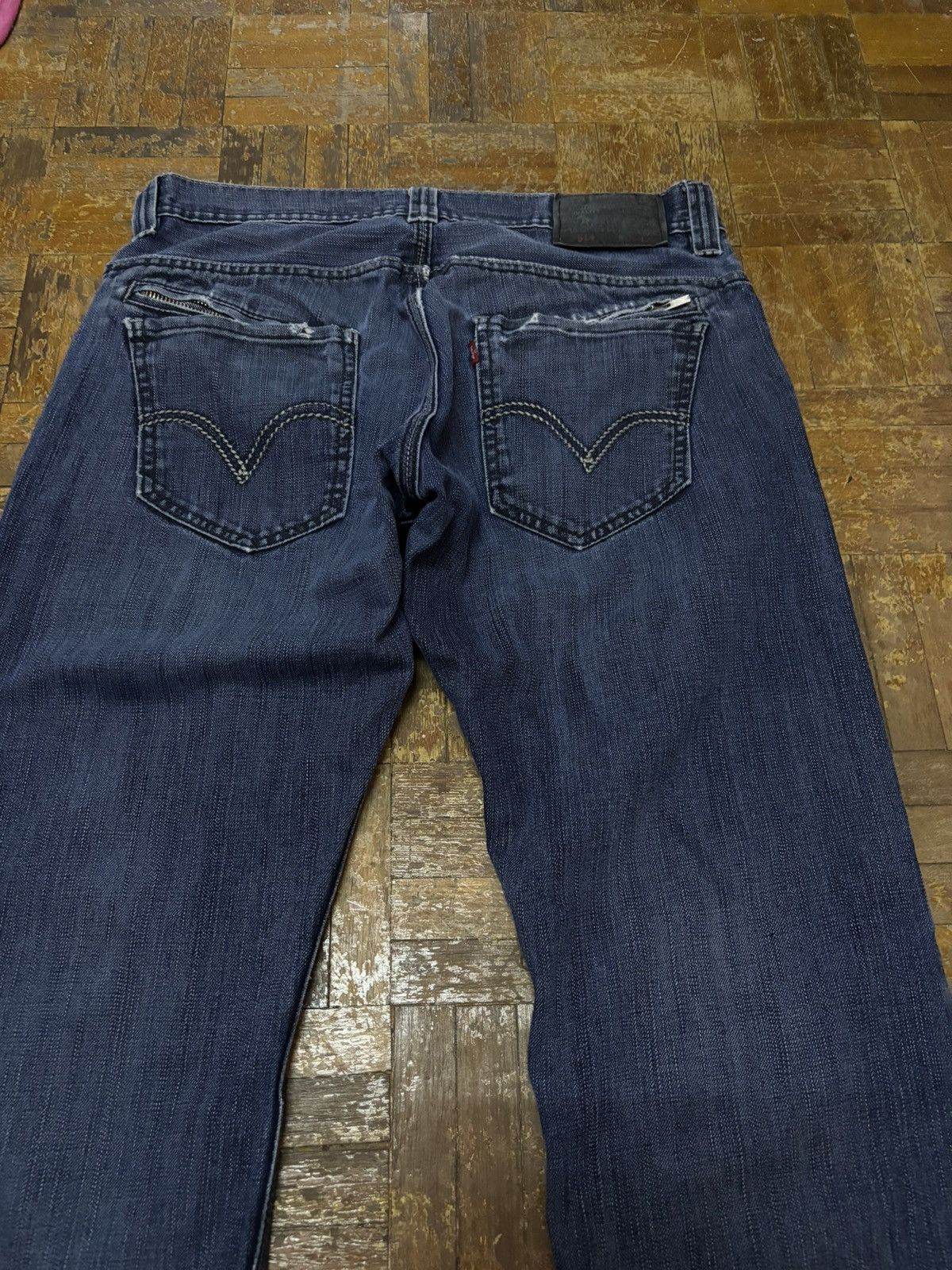 Jean × Levi's × Vintage VINTAGE LEVIS 514 SLIM STRAIGHT MEN JEANS (SIZE 33) Size US 33 - 14 Thumbnail