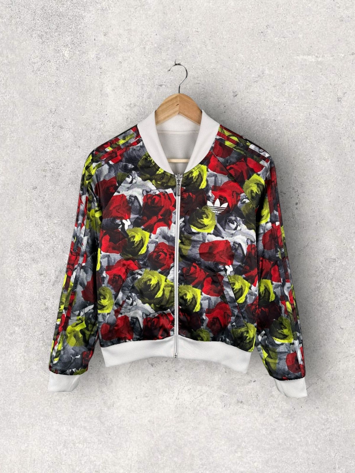 Adidas Adidas Rose Print Track Top Jacket Size M / US 6-8 / IT 42-44 - 1 Thumbnail