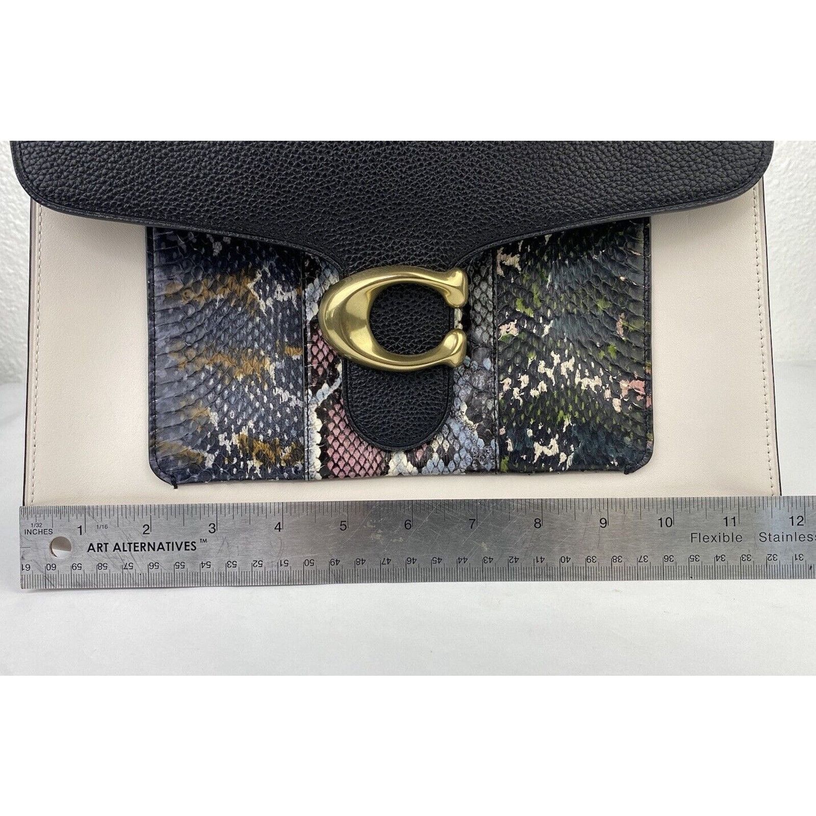 Coach Coach Tabby Top Handle Black White Leather Snakeskin Purse Size ONE SIZE - 21 Thumbnail