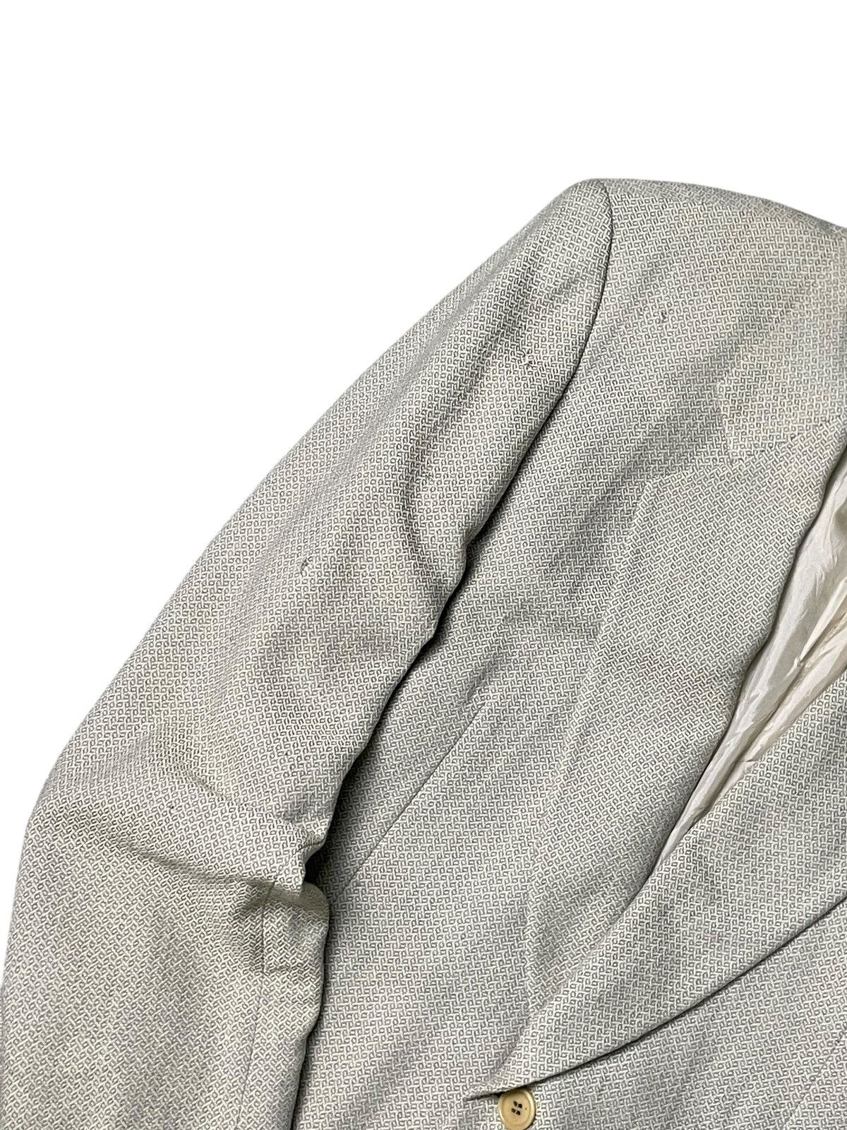 Designer × Giorgio Armani × Vintage Vintage Giorgio Armani Light Blazer (79) Size US XS / EU 42 / 0 - 2 Thumbnail