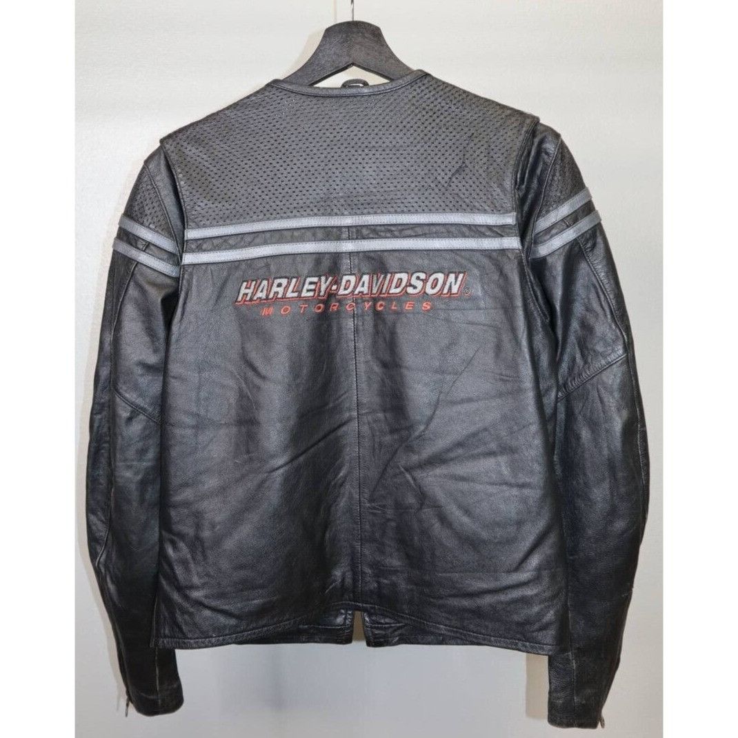 Harley Davidson Harley Davidson Black Leather Jacket Womens Size Small Size S / US 4 / IT 40 - 2 Thumbnail