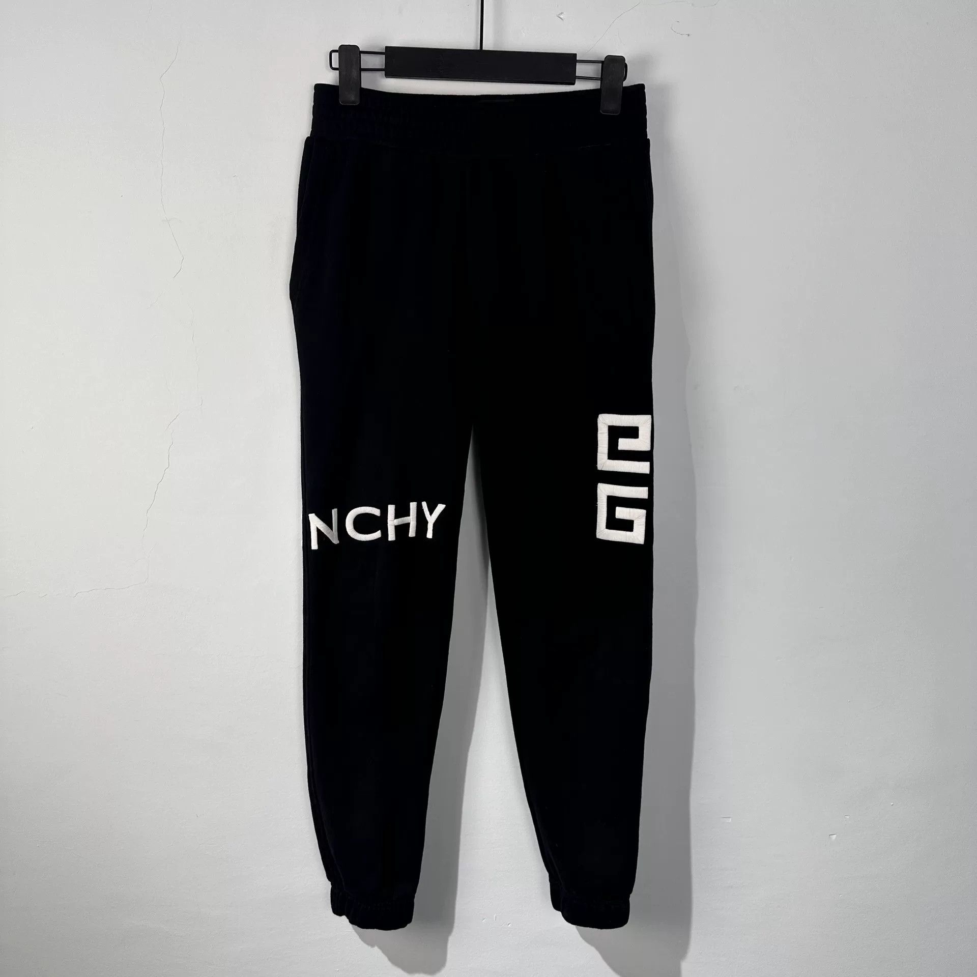 Givenchy Givenchy Black Casual Pants 30 Men Size US 30 / EU 46 - 1 Thumbnail