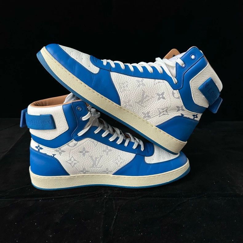 Louis Vuitton Louis Vuitton Rivoli high-tops in white and blue shoes Size US 9.5 / EU 42-43 - 5 Thumbnail