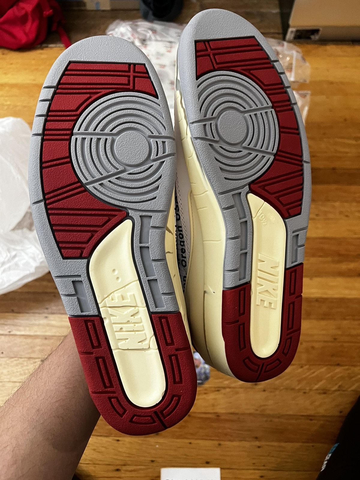 Jordan Brand × Off-White Jordan 2 Retro Low SP Off-White White Red Size US 10.5 / EU 43-44 - 6 Thumbnail