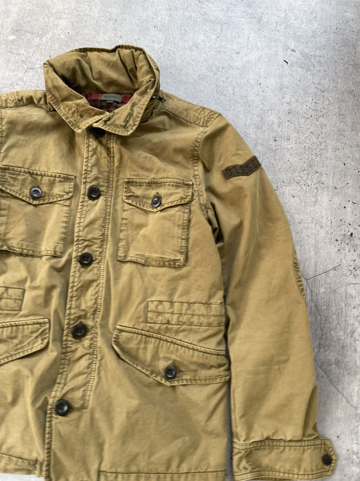 Other Y2K Vintage Diesel Multi-pocket Khaki Faded Jacket Size US S / EU 44-46 / 1 - 13 Thumbnail
