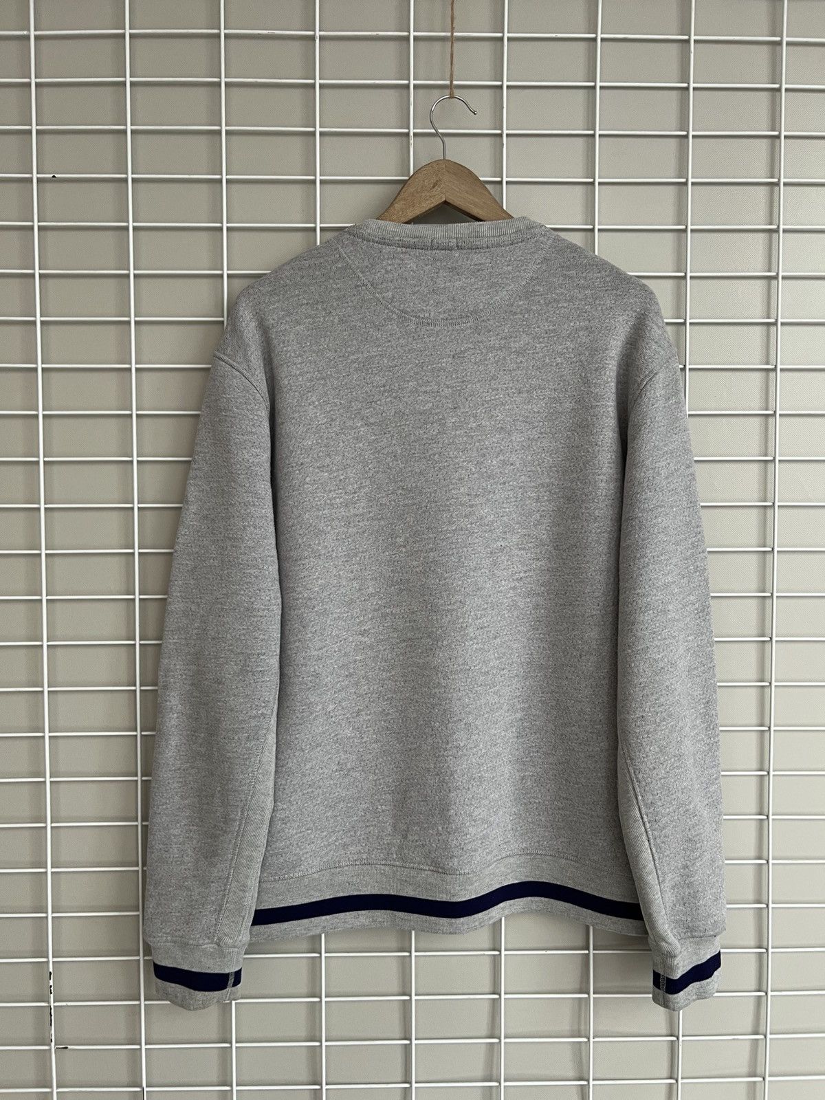 Armani Armani Jeans AJ81 Big Logo Sweatshirt Mens Size L/XL Vintage Size US XL / EU 56 / 4 - 7 Thumbnail