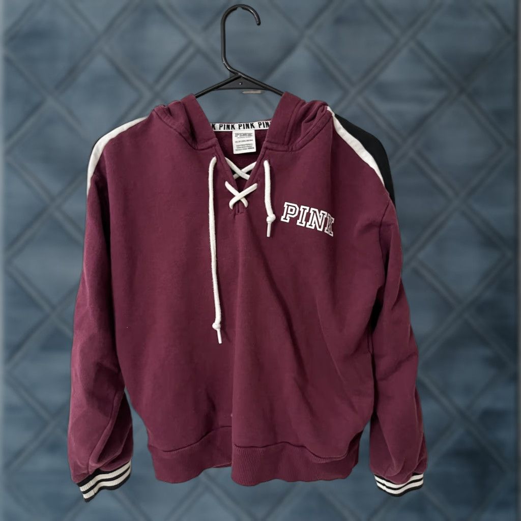 Victoria's Secret PINK Victoria's Secret Full Zip Hoodie Women's XS Maroon Burgundy Logo Victoria Secret PINK Full Zip Hoodie Size XS Maroon Burgundy Size XS / US 0-2 / IT 36-38 - 1 Thumbnail