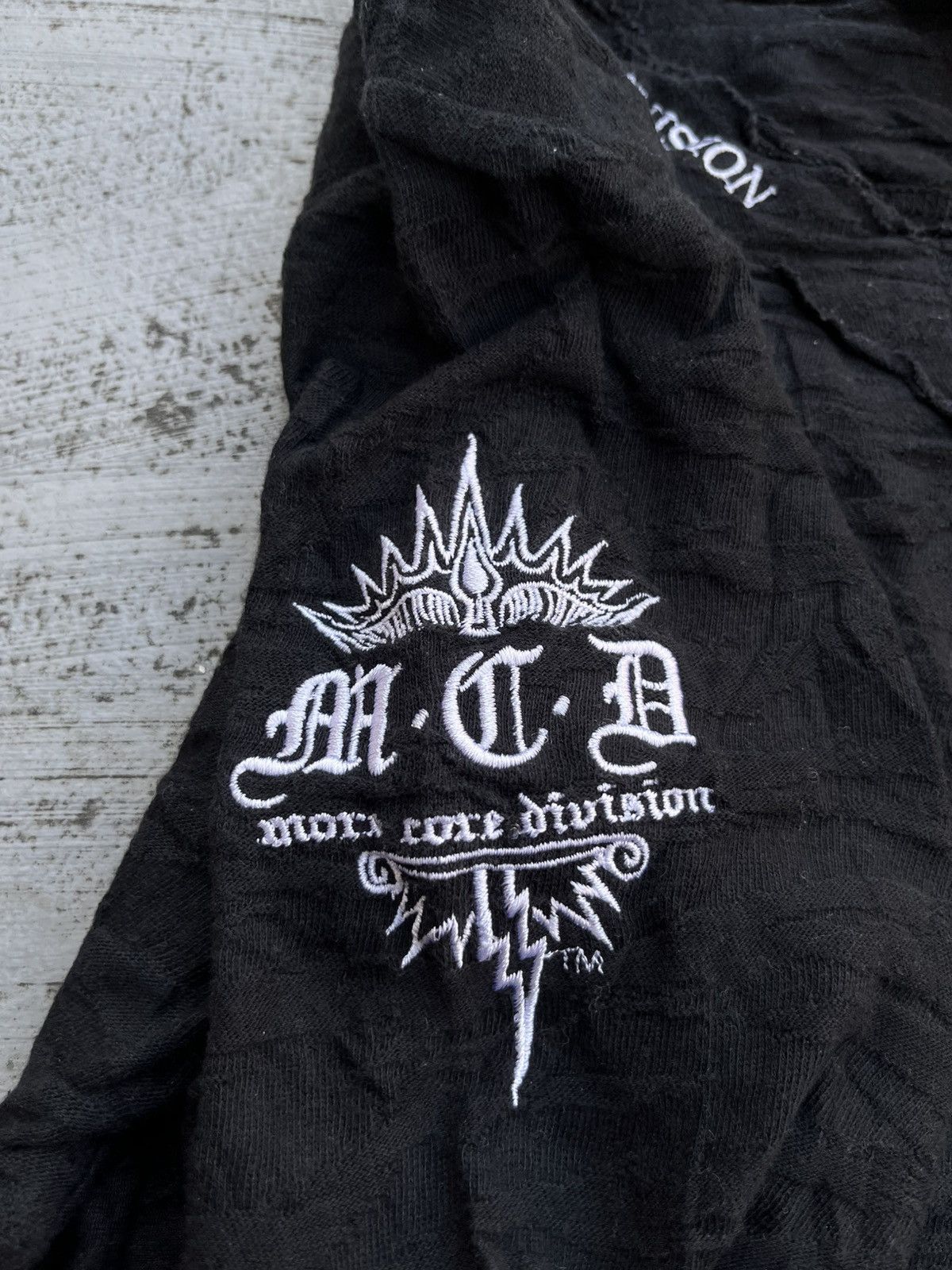 Tornado Mart ARCHIVE Y2K MCD POEM GOTHIC GRUNGE LONGSLEVE PUNK VKEI Size US M / EU 48-50 / 2 - 7 Thumbnail