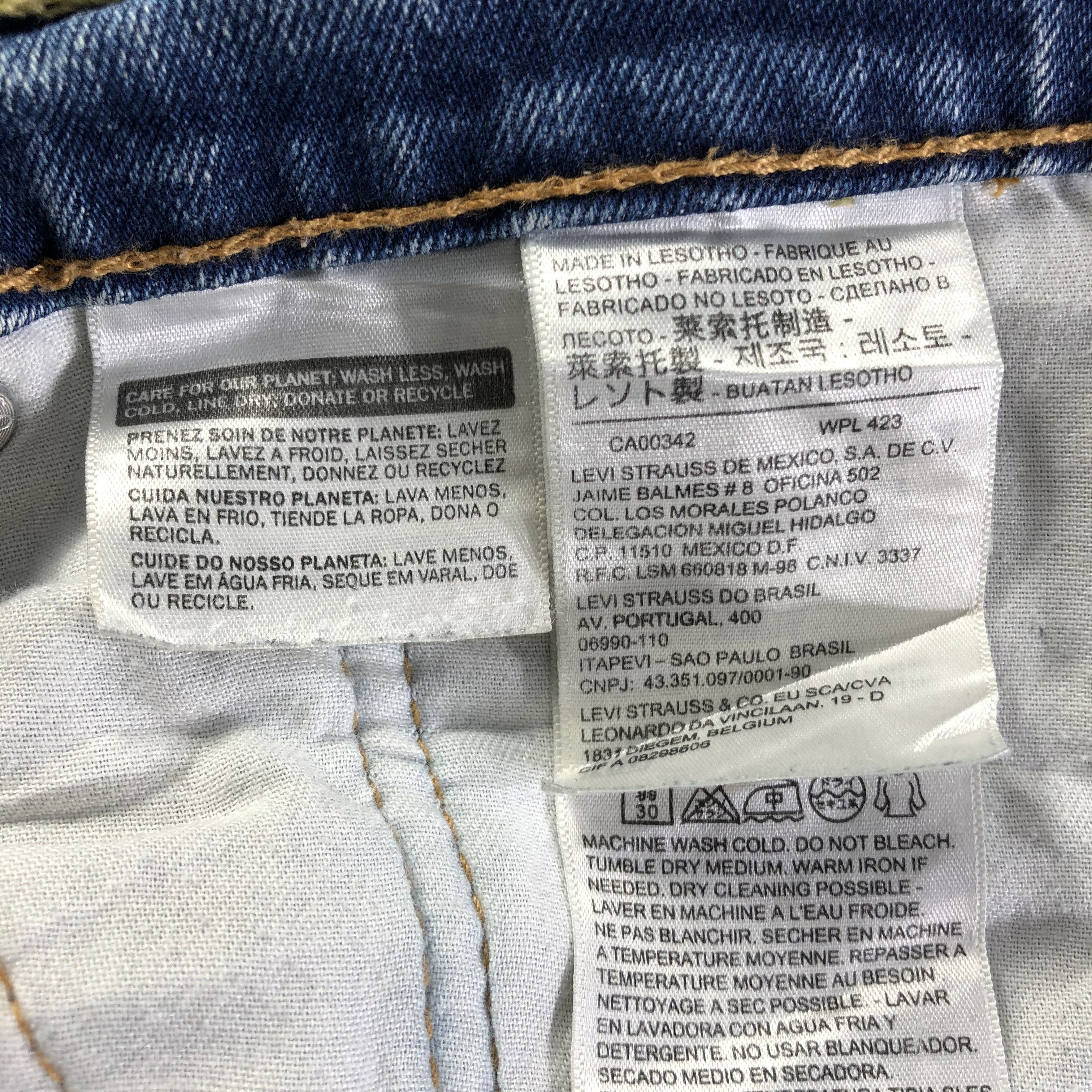 Levi's Vintage Blue Wash Levis 505 Jeans-J4216 Size US 36 / EU 52 - 10 Thumbnail