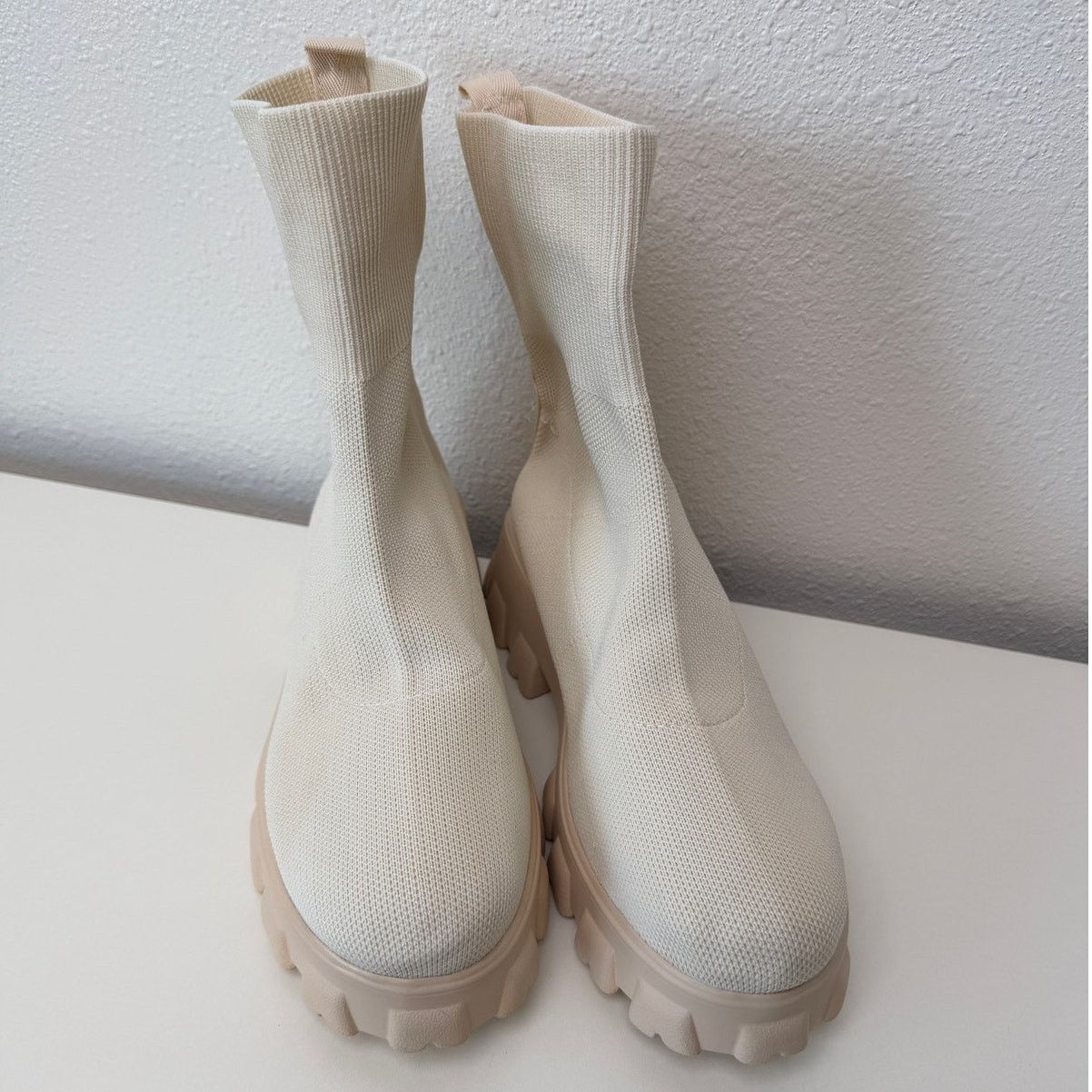 Other Cream Knit Platform Sock Booties Chunky Lug Sole Boots 7 Size US 7 / IT 37 - 9 Thumbnail