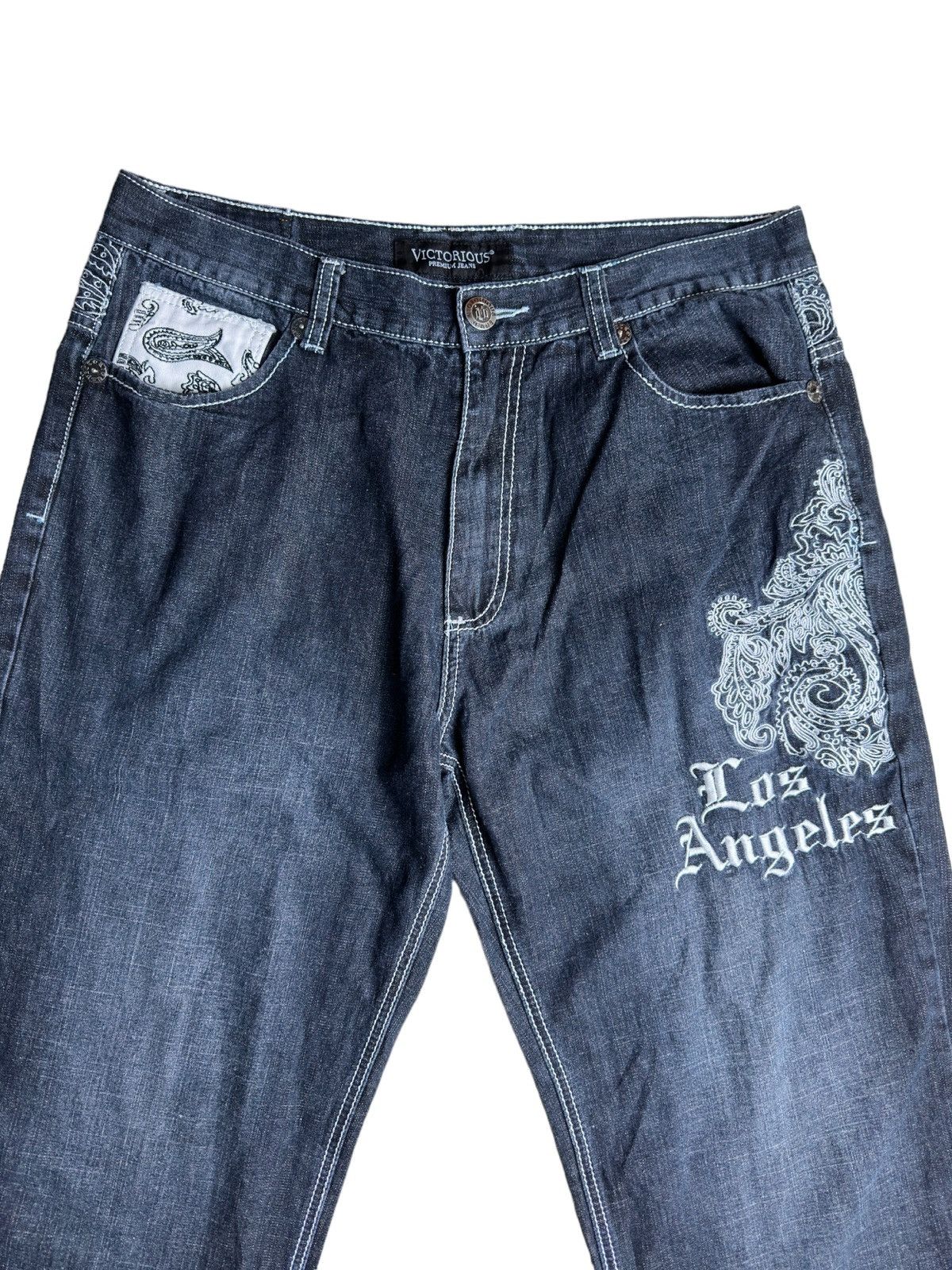 Embroidery LA Back Pocket Jeans